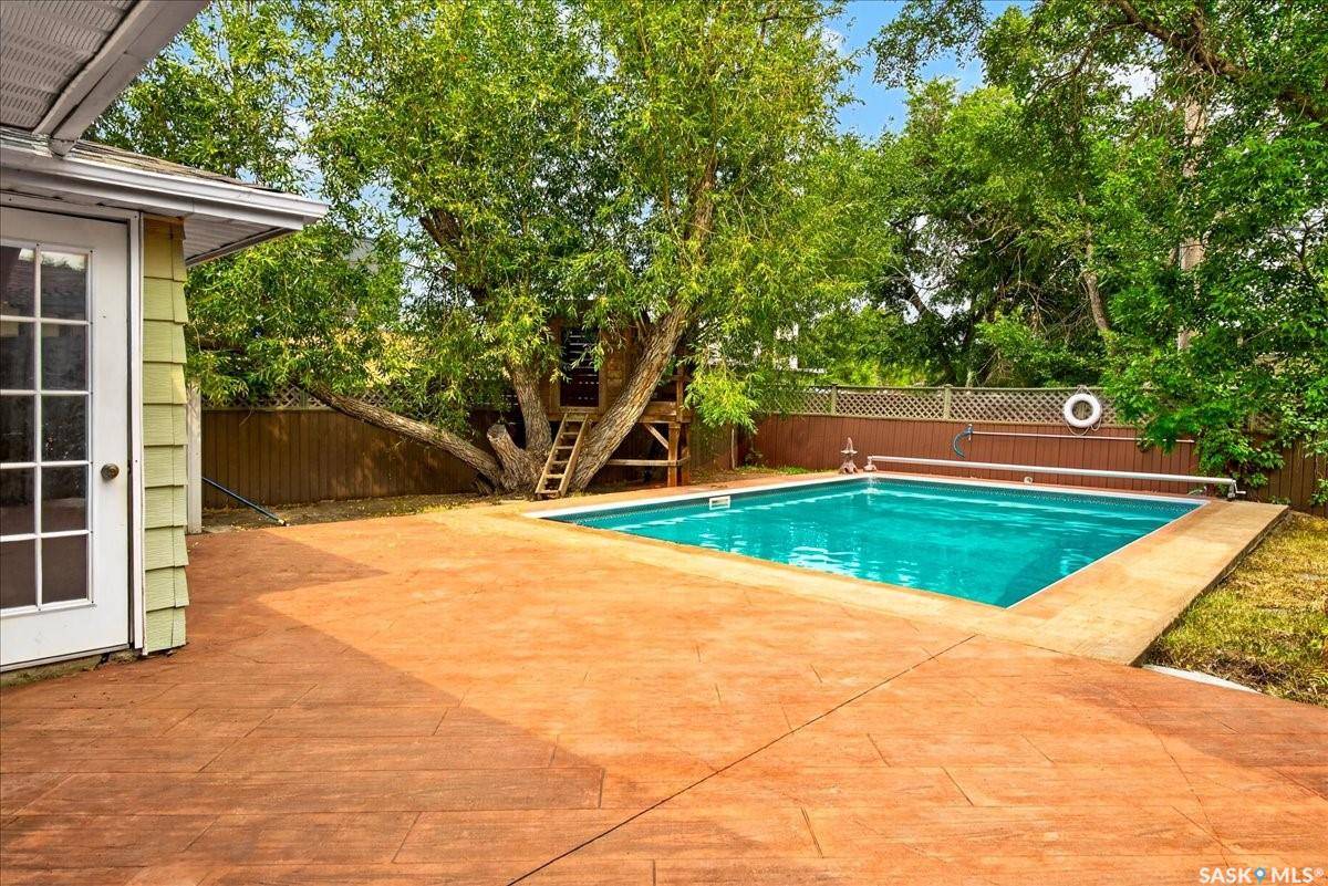 5 Bryant STREET, Regina, SK S4S 4S5