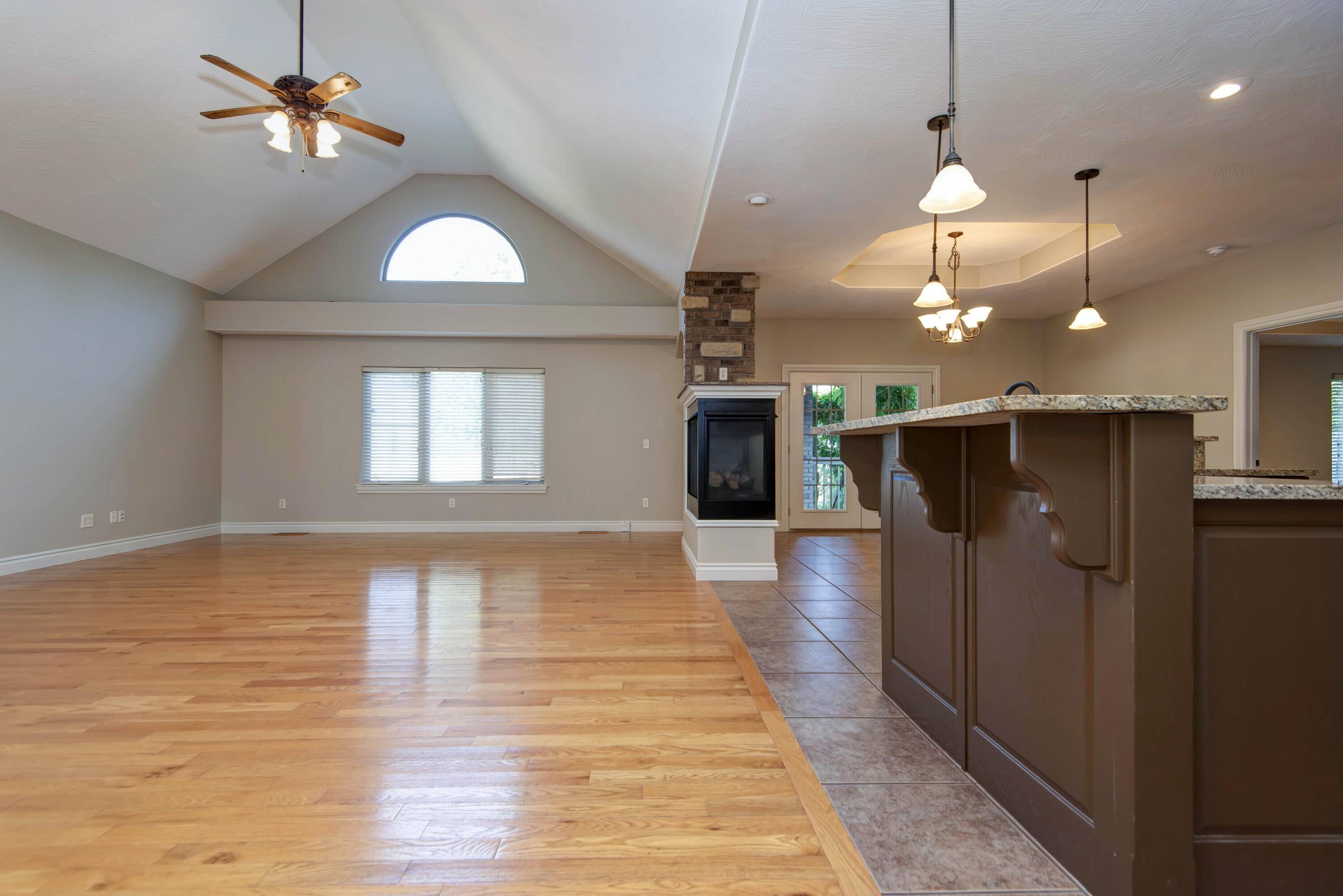 625 N Rockingham AVE, Nixa, MO 65714
