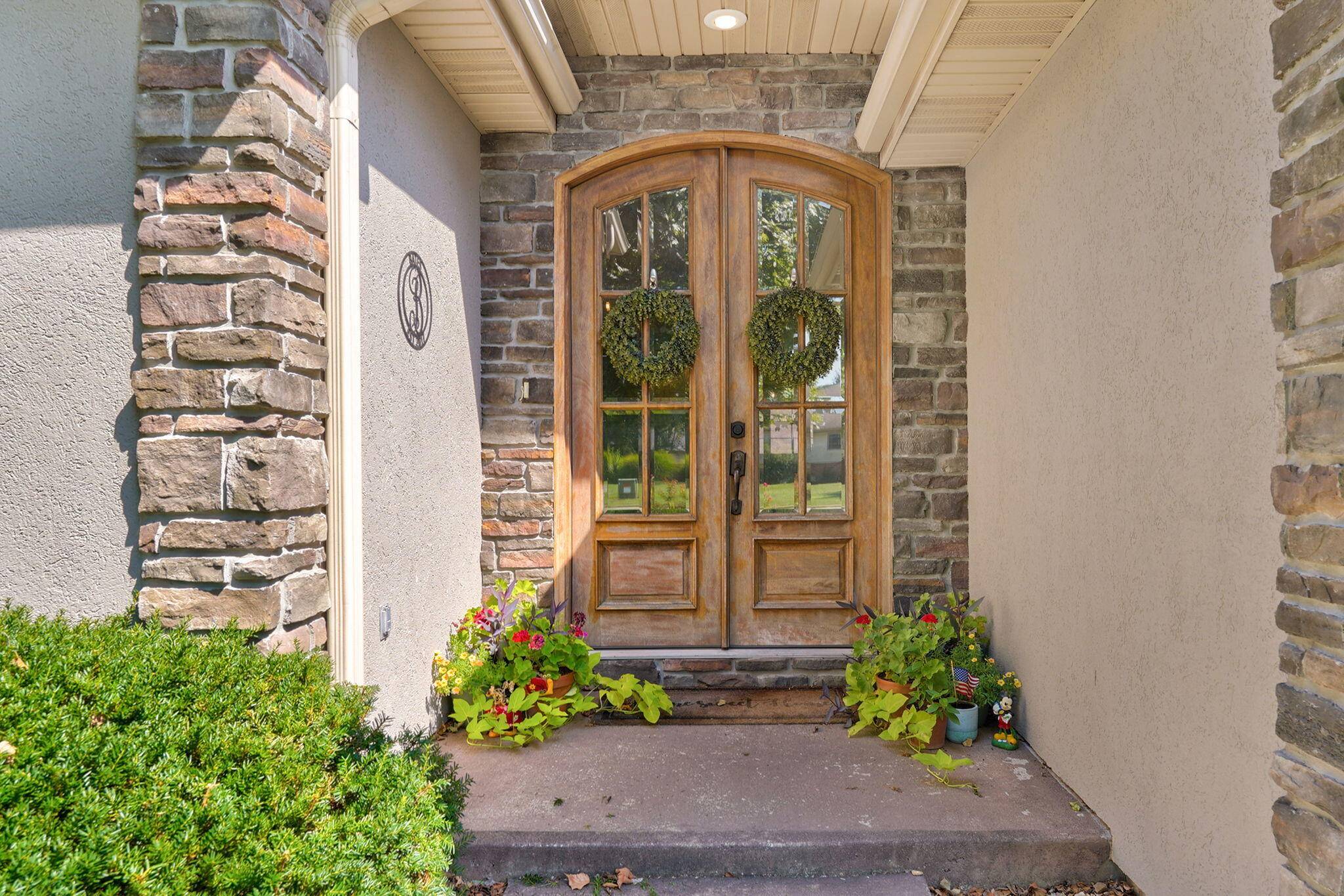 391 Shores Pkwy, Rogersville, MO 65742