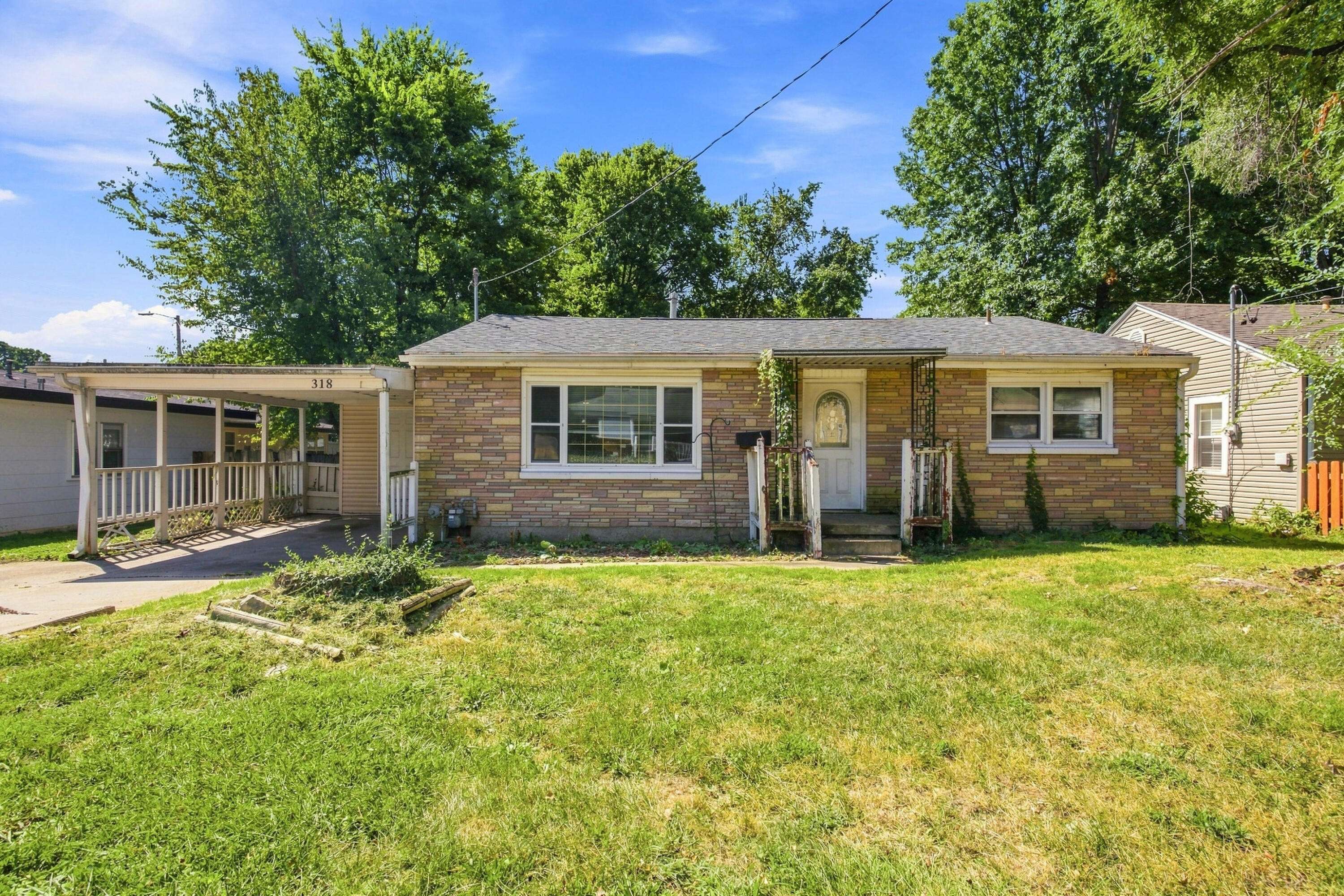 318 E Whiteside ST, Springfield, MO 65807