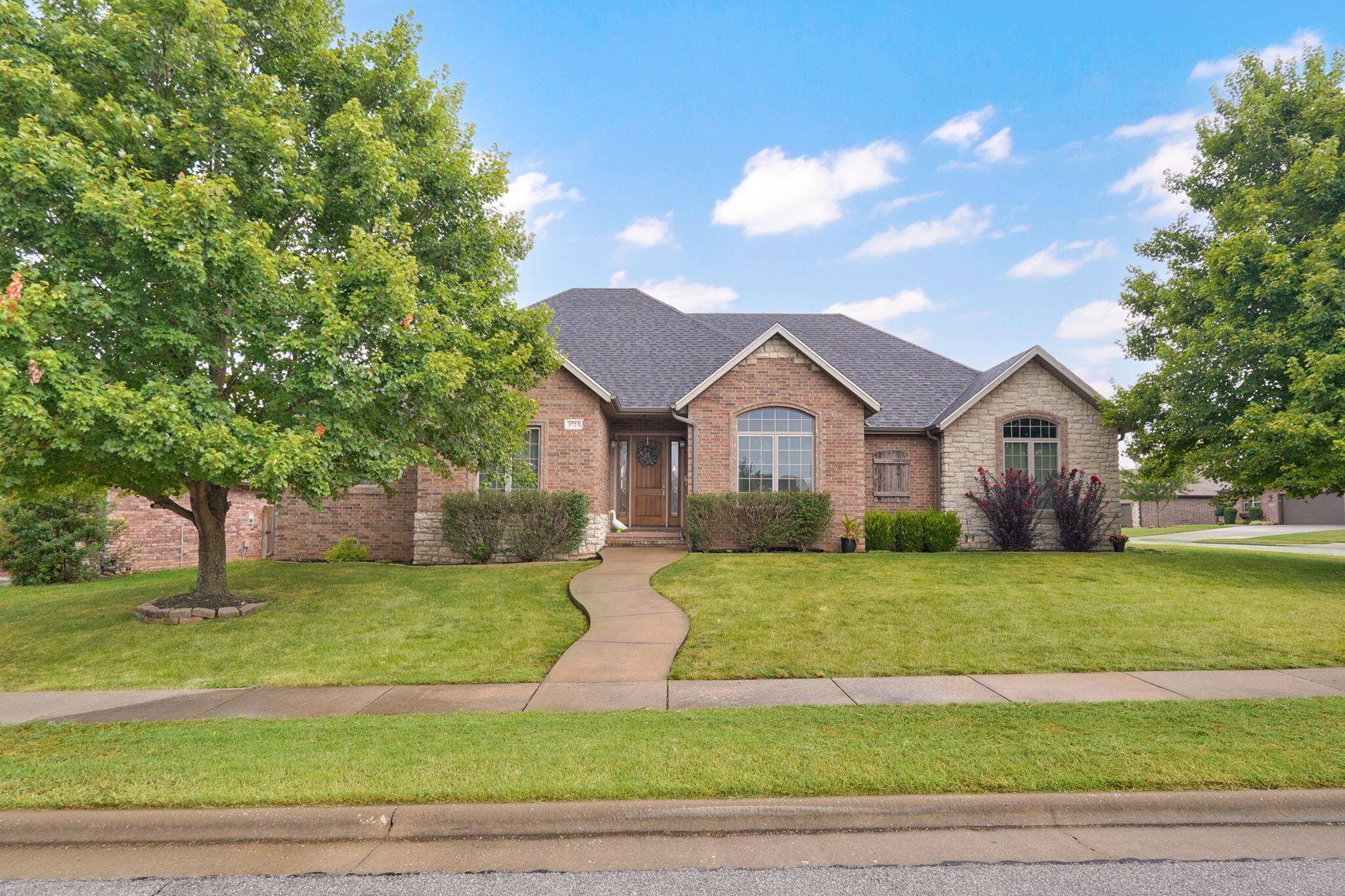 3723 W River Rock ST, Springfield, MO 65807