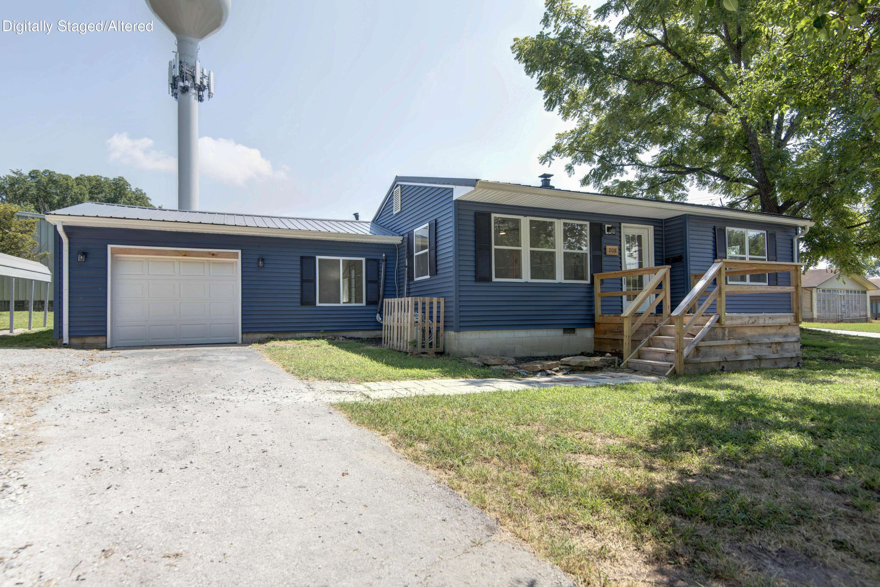 208 S Water ST, Nixa, MO 65714