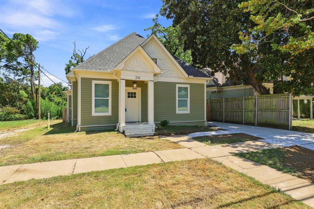 308 N 5th Avenue, Denison, TX 75021
