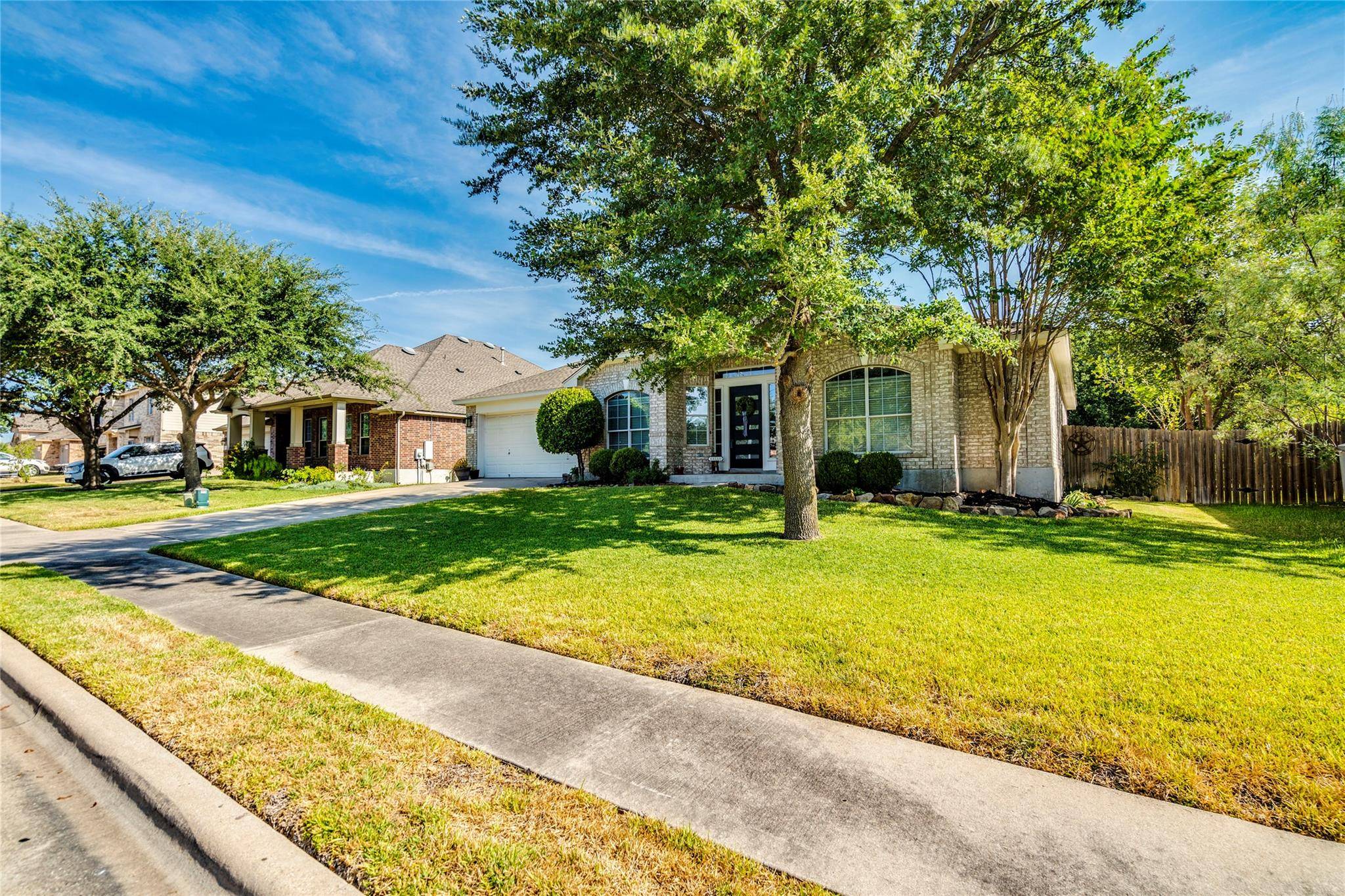 812 Dover Castle LN, Pflugerville, TX 78660