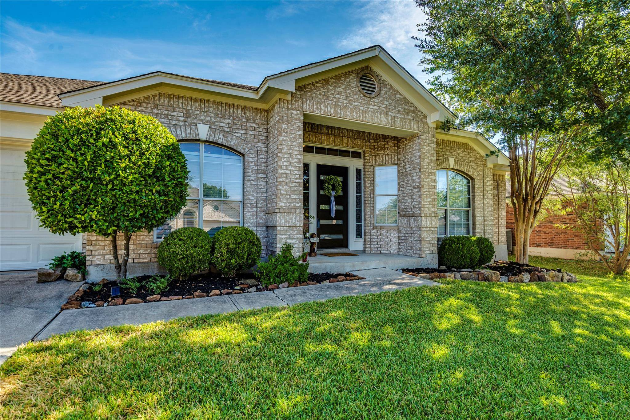 812 Dover Castle LN, Pflugerville, TX 78660