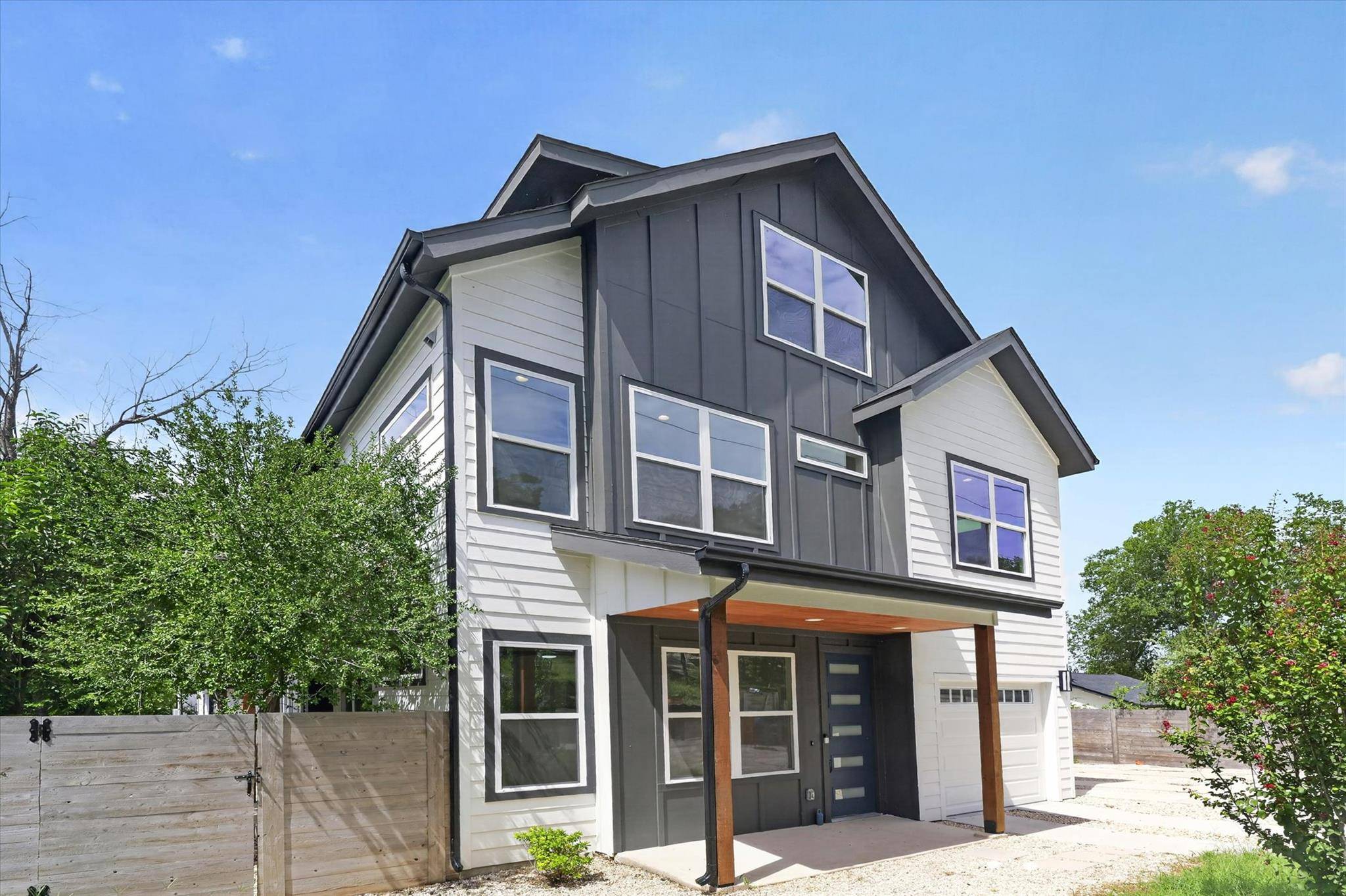 5305 Ledesma RD #1, Austin, TX 78721