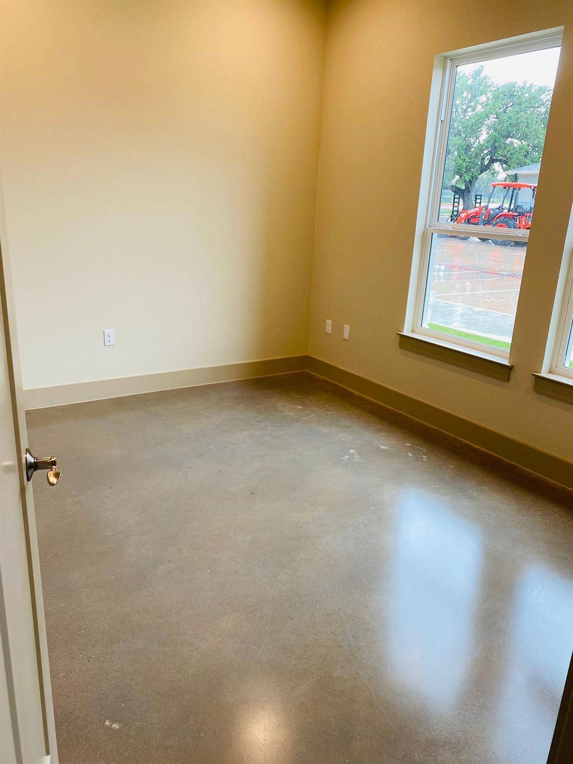 10824 E Crystal Falls PKWY #504, Leander, TX 78641