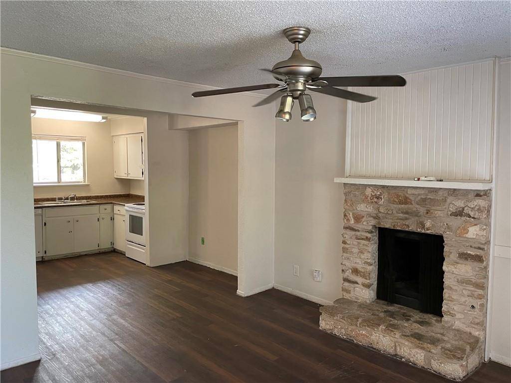 1601 Taylor Gaines ST #B, Austin, TX 78741
