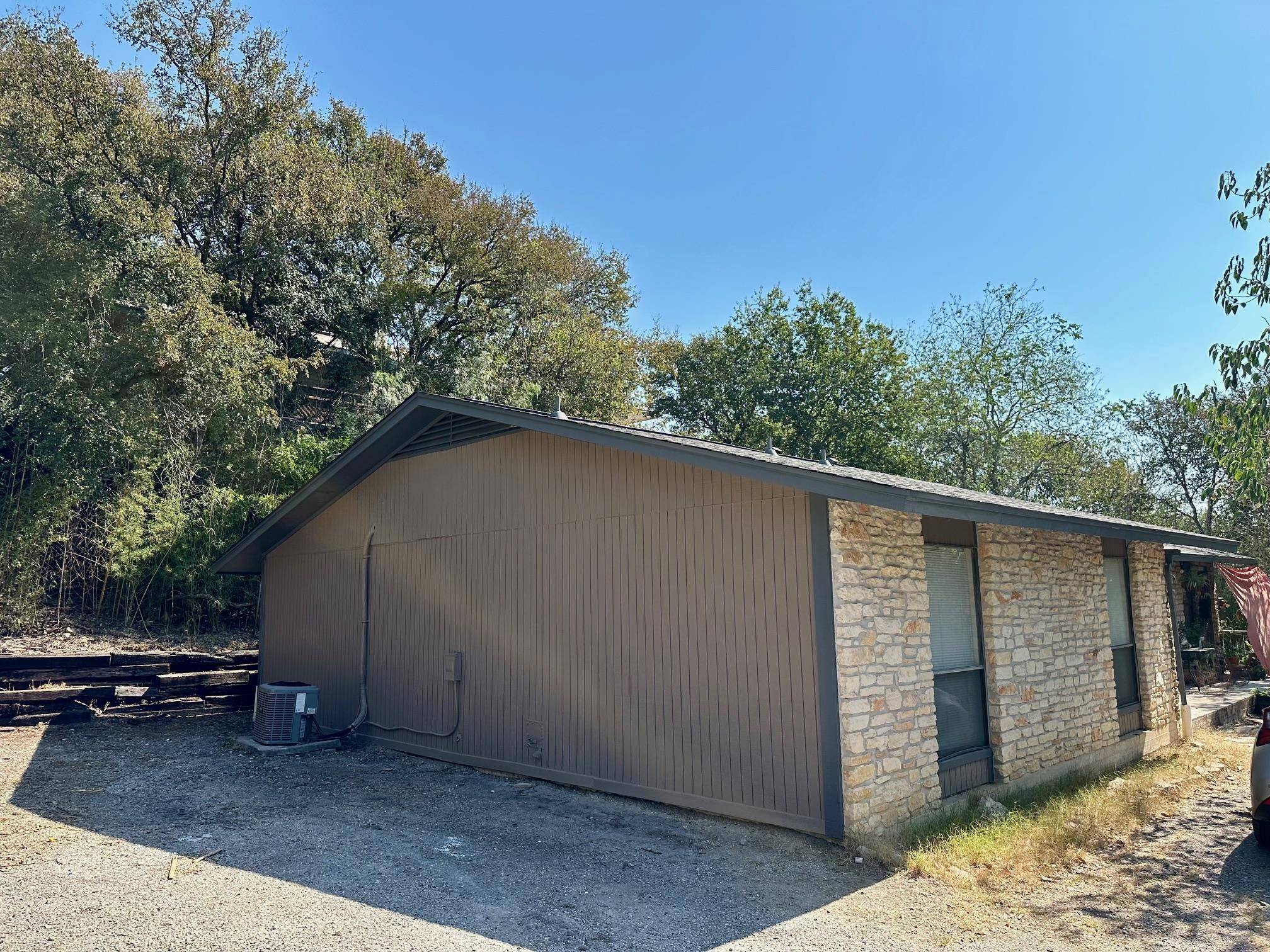 1103 Hillyer ST #A/B, San Marcos, TX 78666
