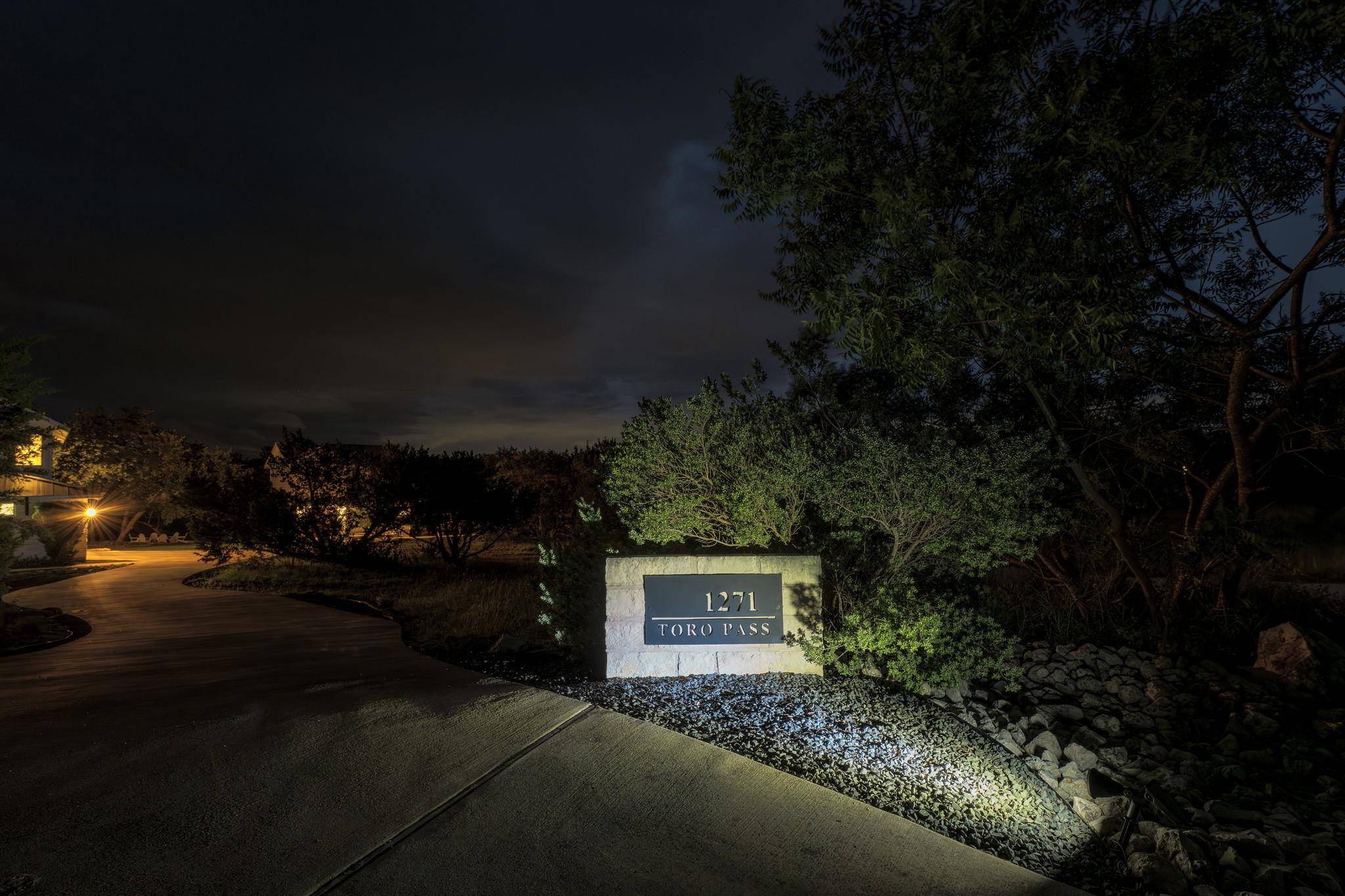 1271 Toro PASS, Wimberley, TX 78676