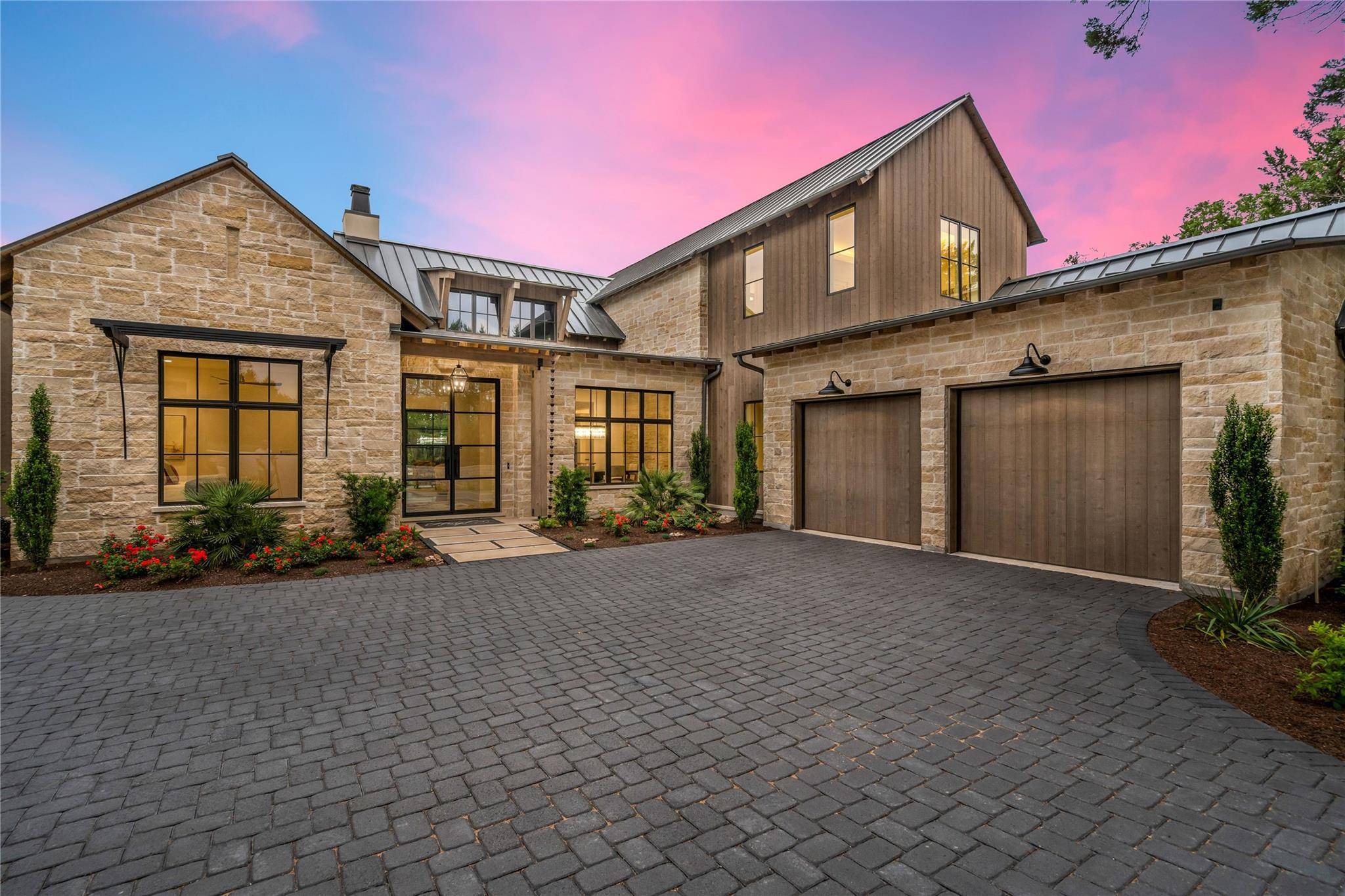 4300 Amarra DR #6, Austin, TX 78735