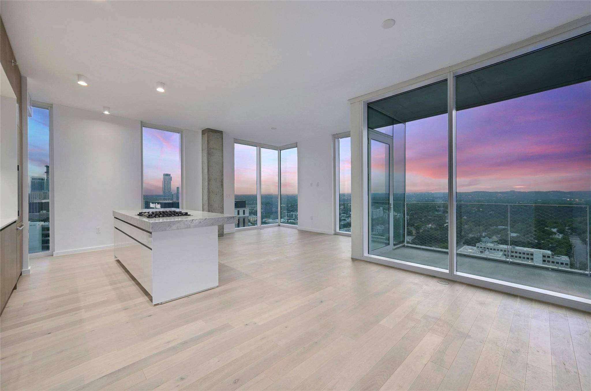 313 W 17th ST #2105, Austin, TX 78701