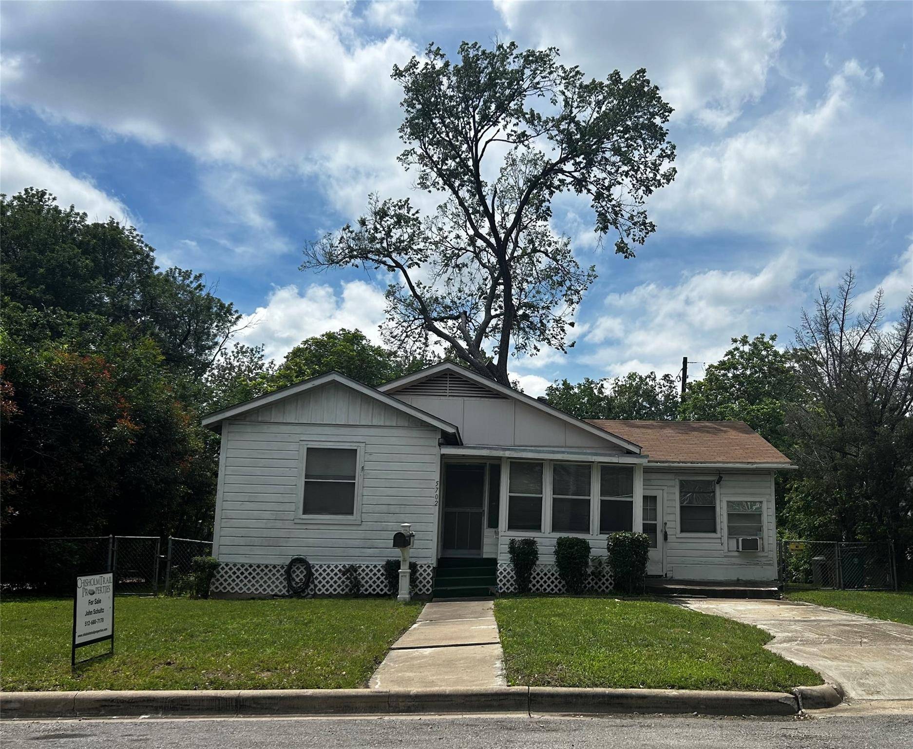 5702 Duval ST, Austin, TX 78752