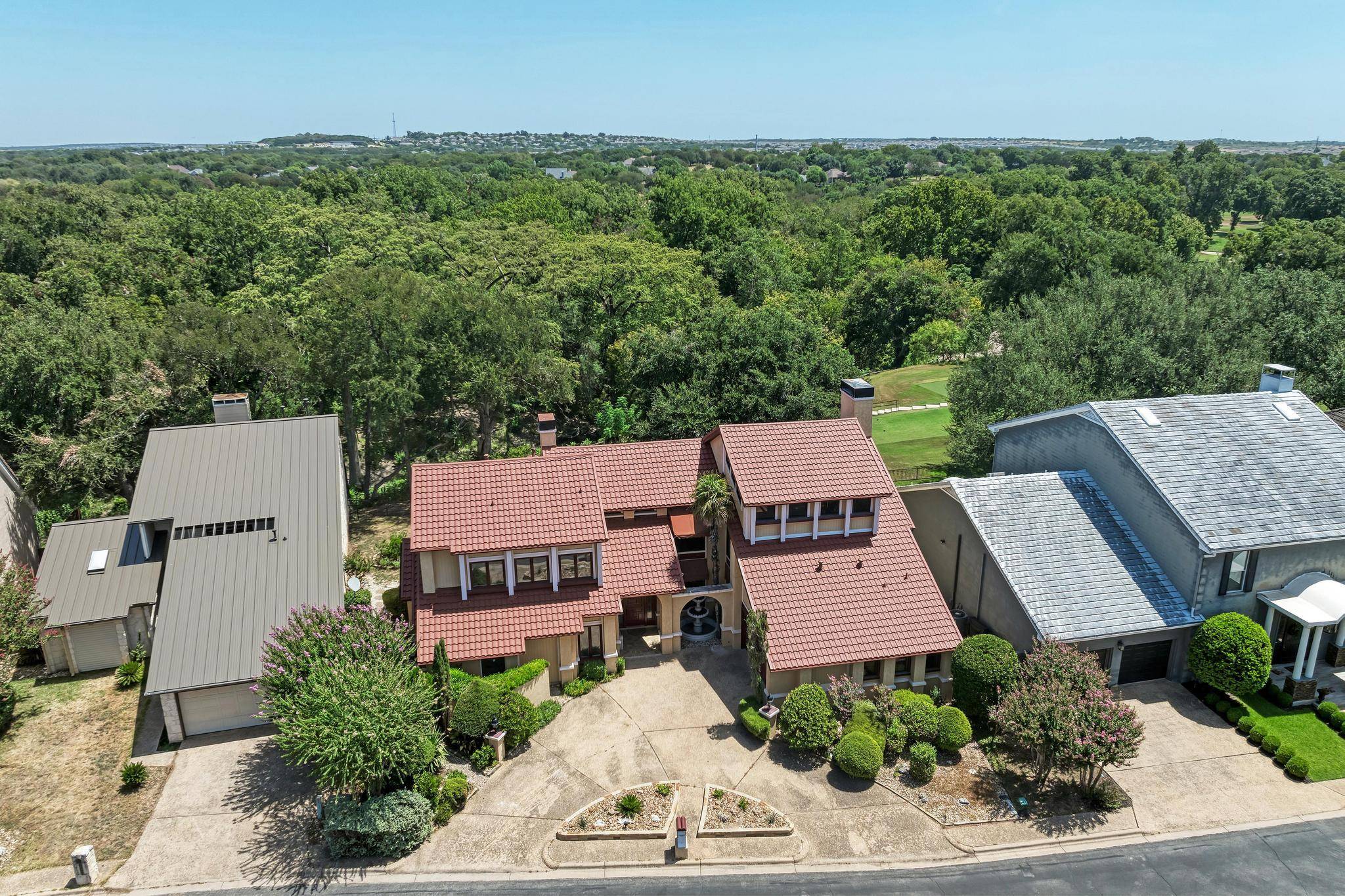 10909 Legends LN, Austin, TX 78747