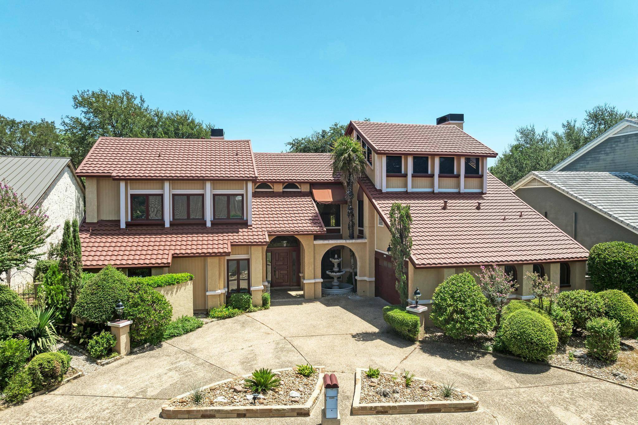 10909 Legends LN, Austin, TX 78747