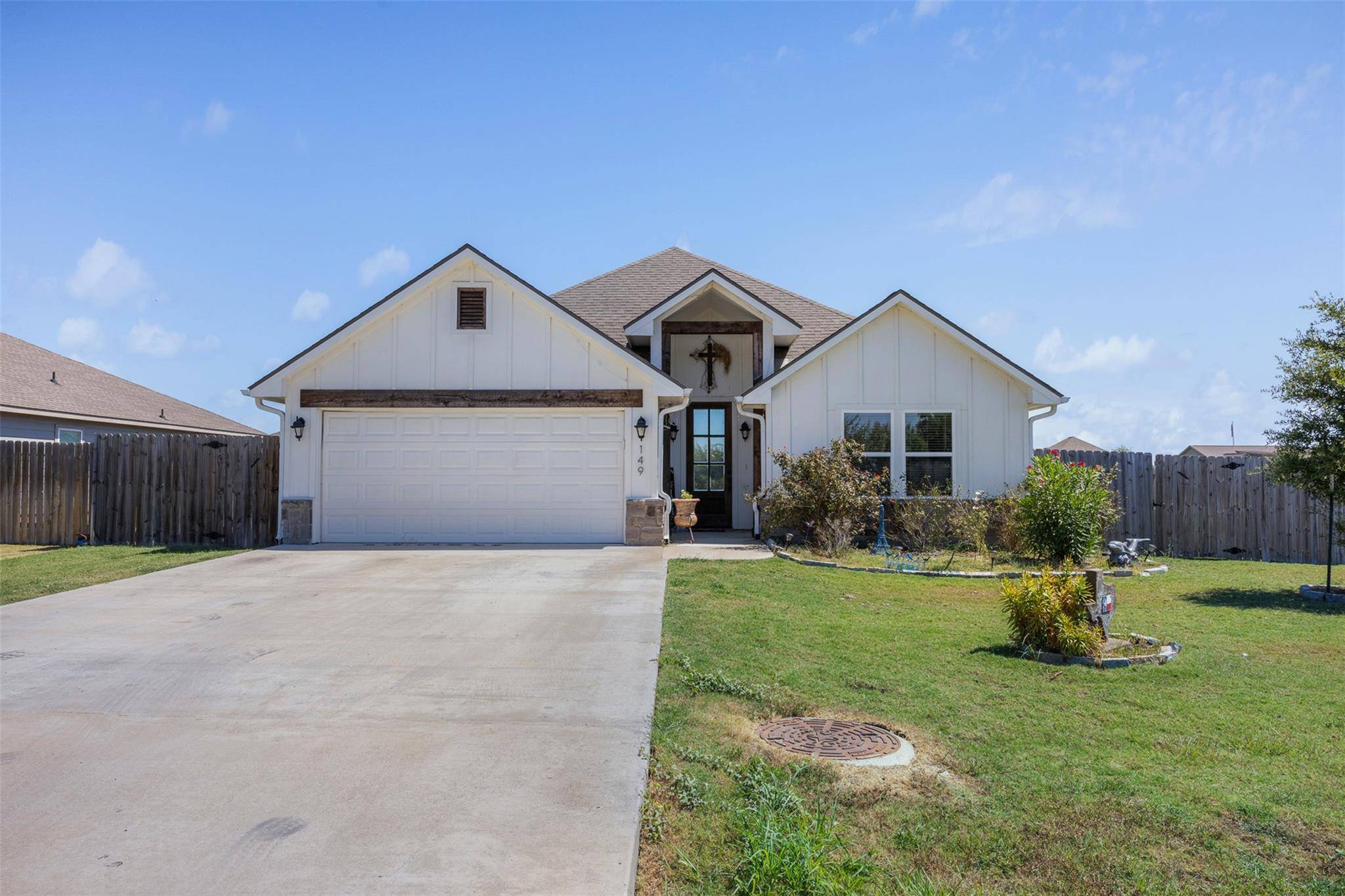 149 Windmill RD, Snook, TX 77879