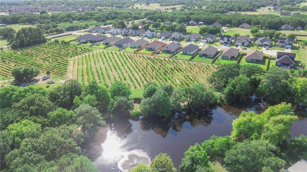 4130 Vintage Estates CT, Bryan, TX 77808
