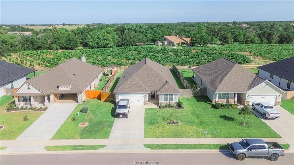 4130 Vintage Estates CT, Bryan, TX 77808