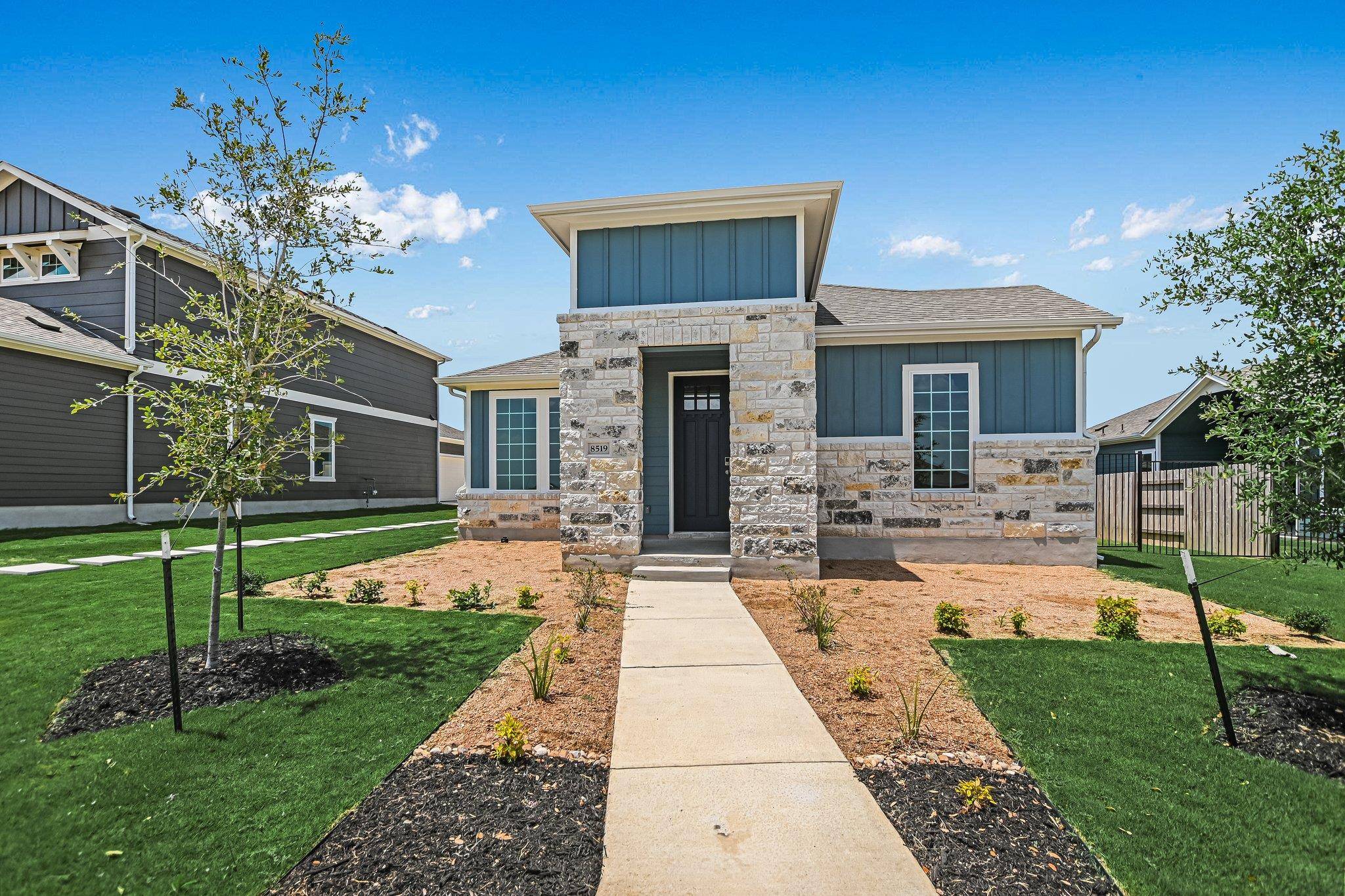 8519 Dongan DR, Austin, TX 78744