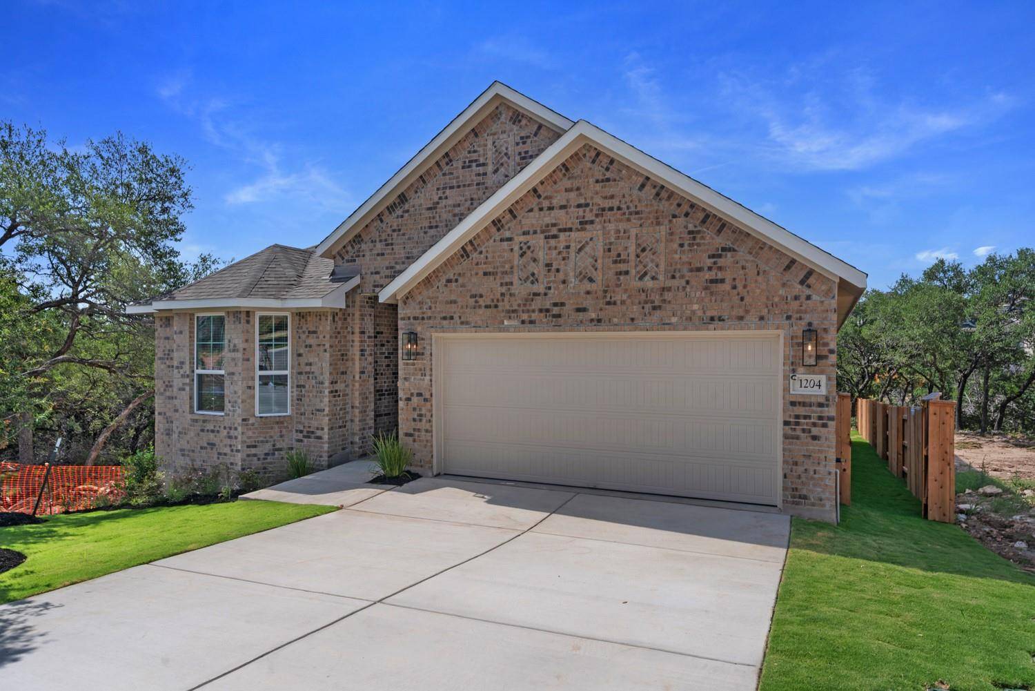 1204 Pansy TRL, Georgetown, TX 78628