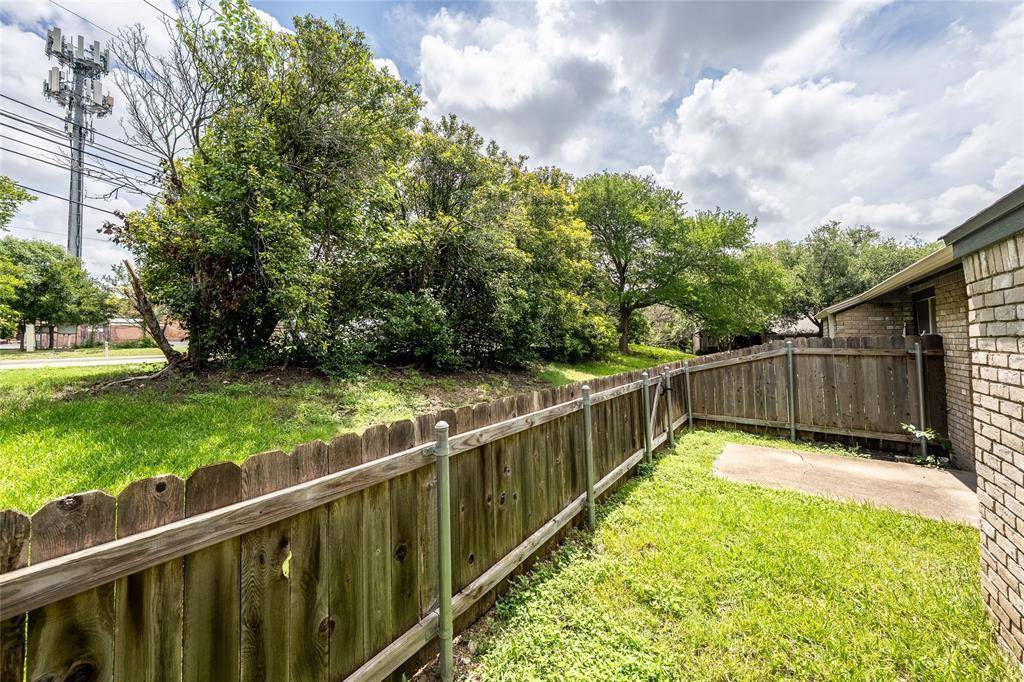 1015 E Yager LN #84, Austin, TX 78753