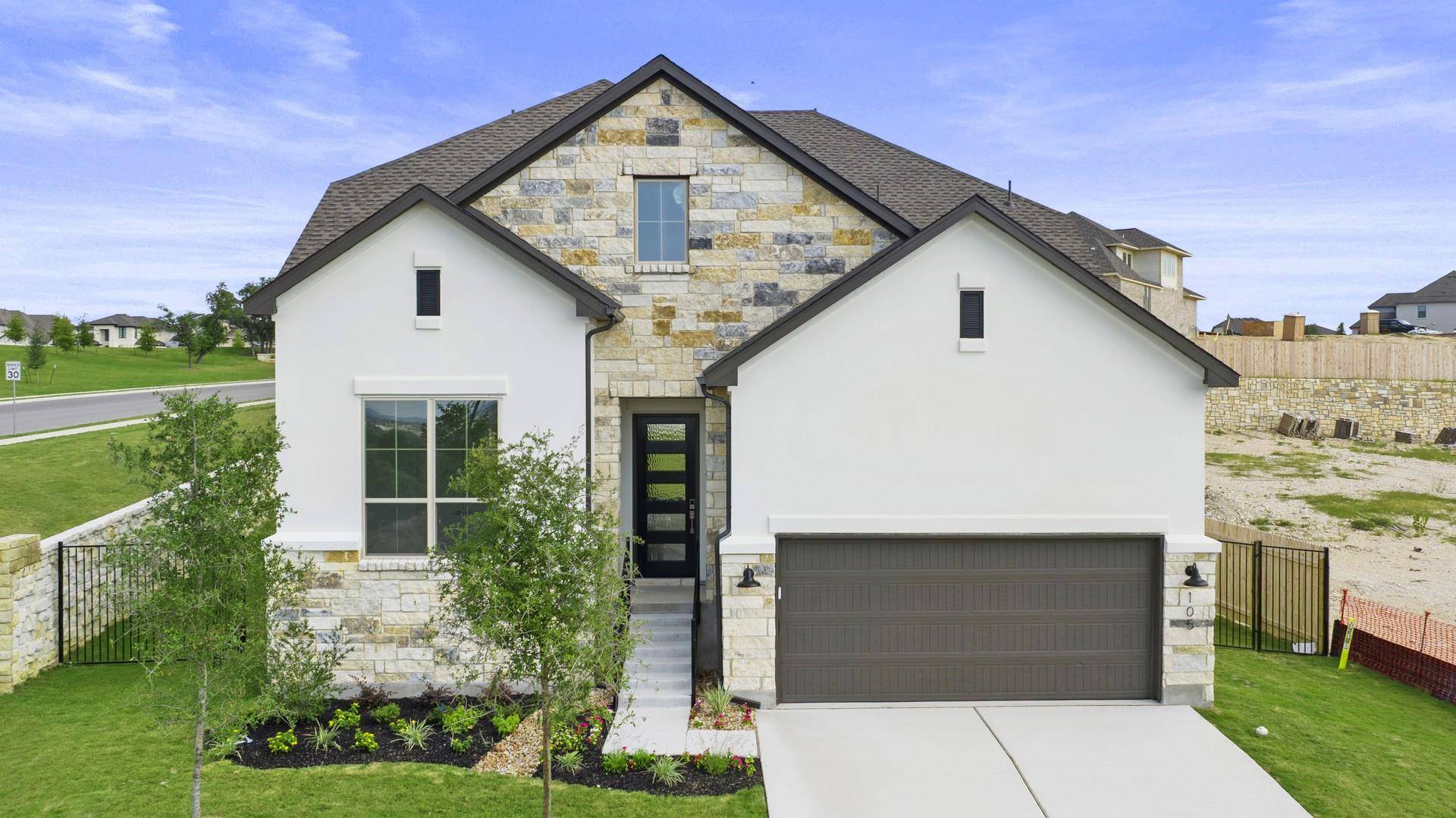 105 Ensberg LN, Liberty Hill, TX 78642