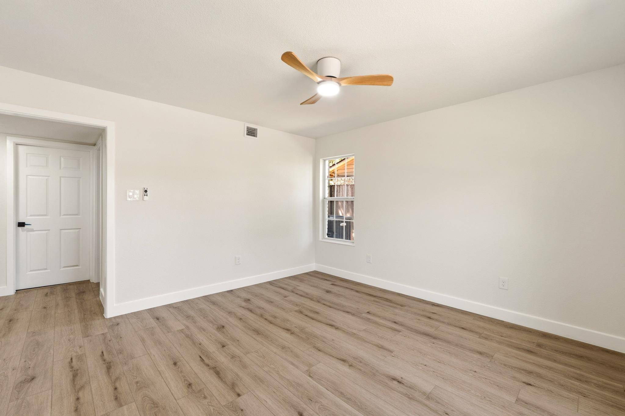 903 Potomac PATH, Austin, TX 78753