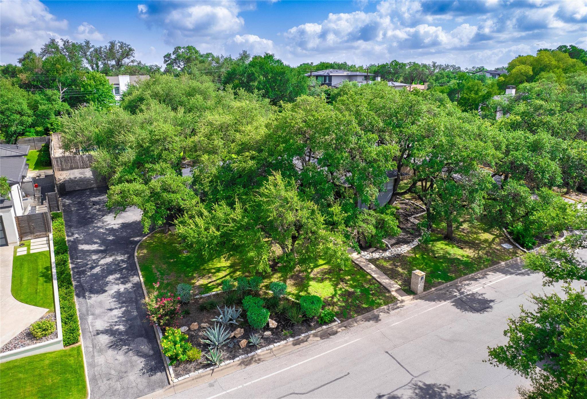 4901 Timberline DR, Austin, TX 78746