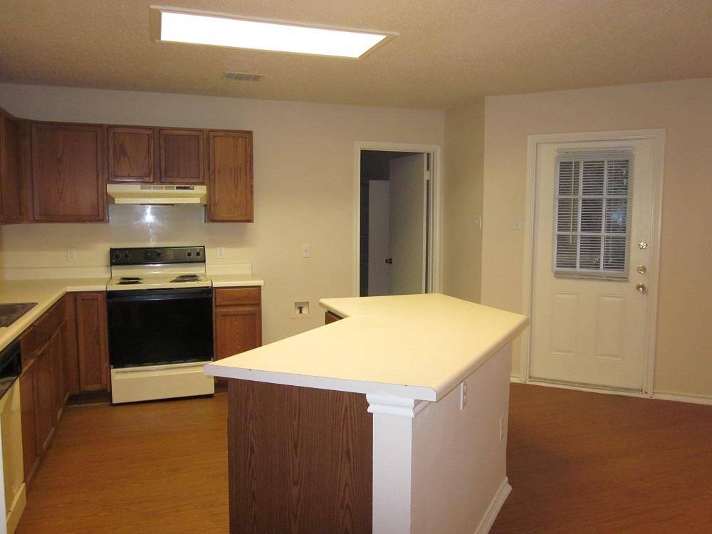 1102 Comfort ST, Cedar Park, TX 78613