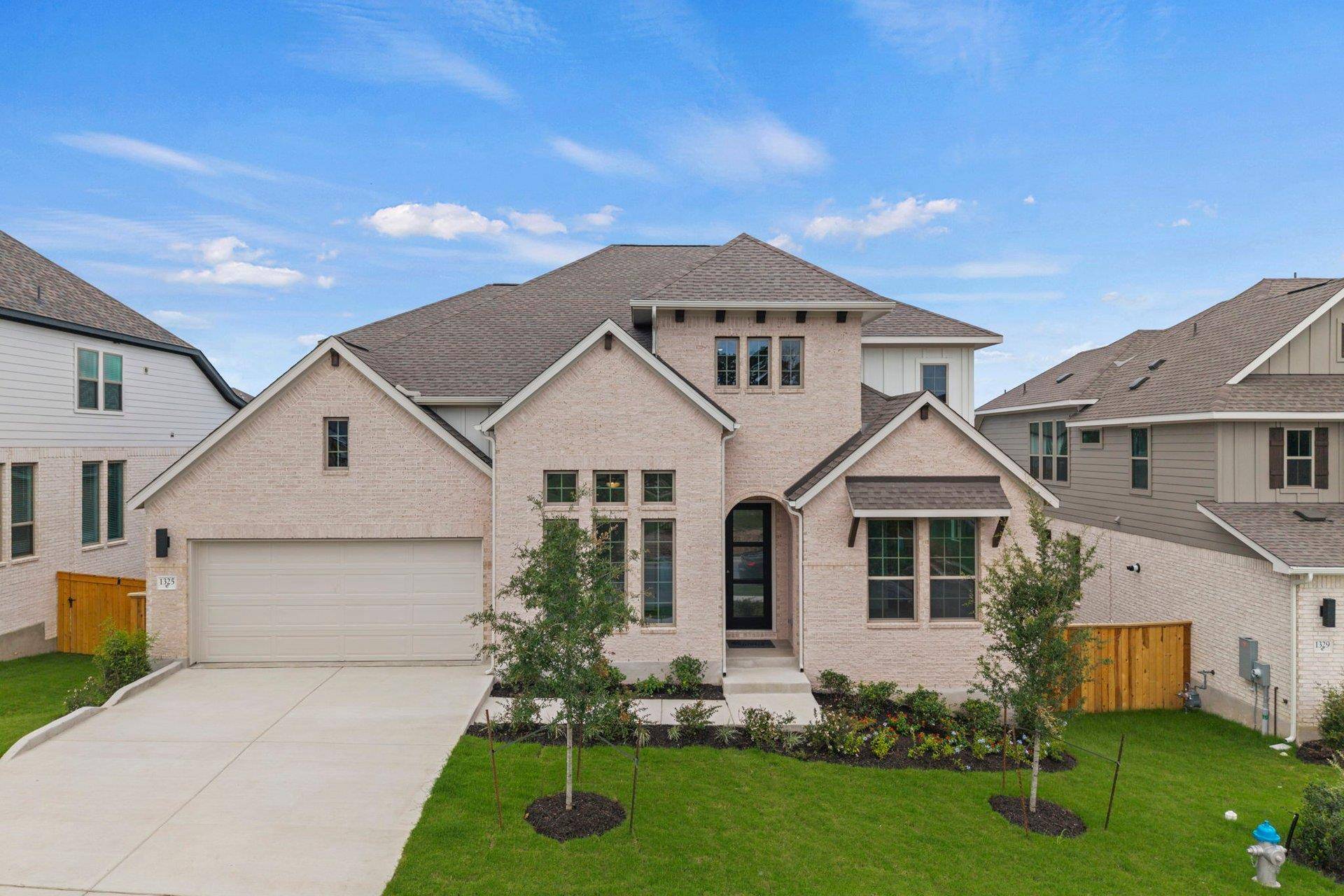 1325 White Daisy LN, Georgetown, TX 78628