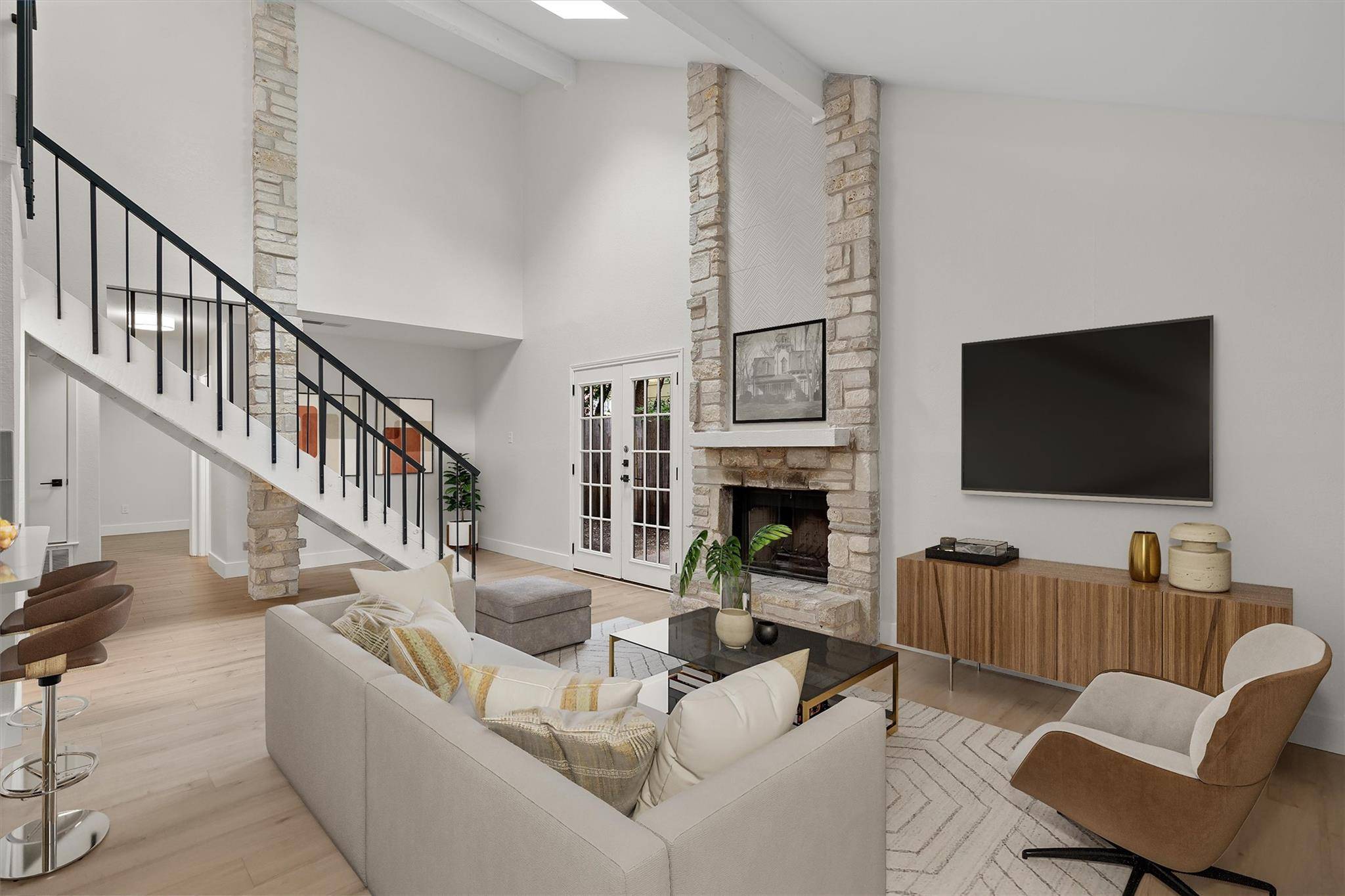 1804 Cinnamon PATH, Austin, TX 78704