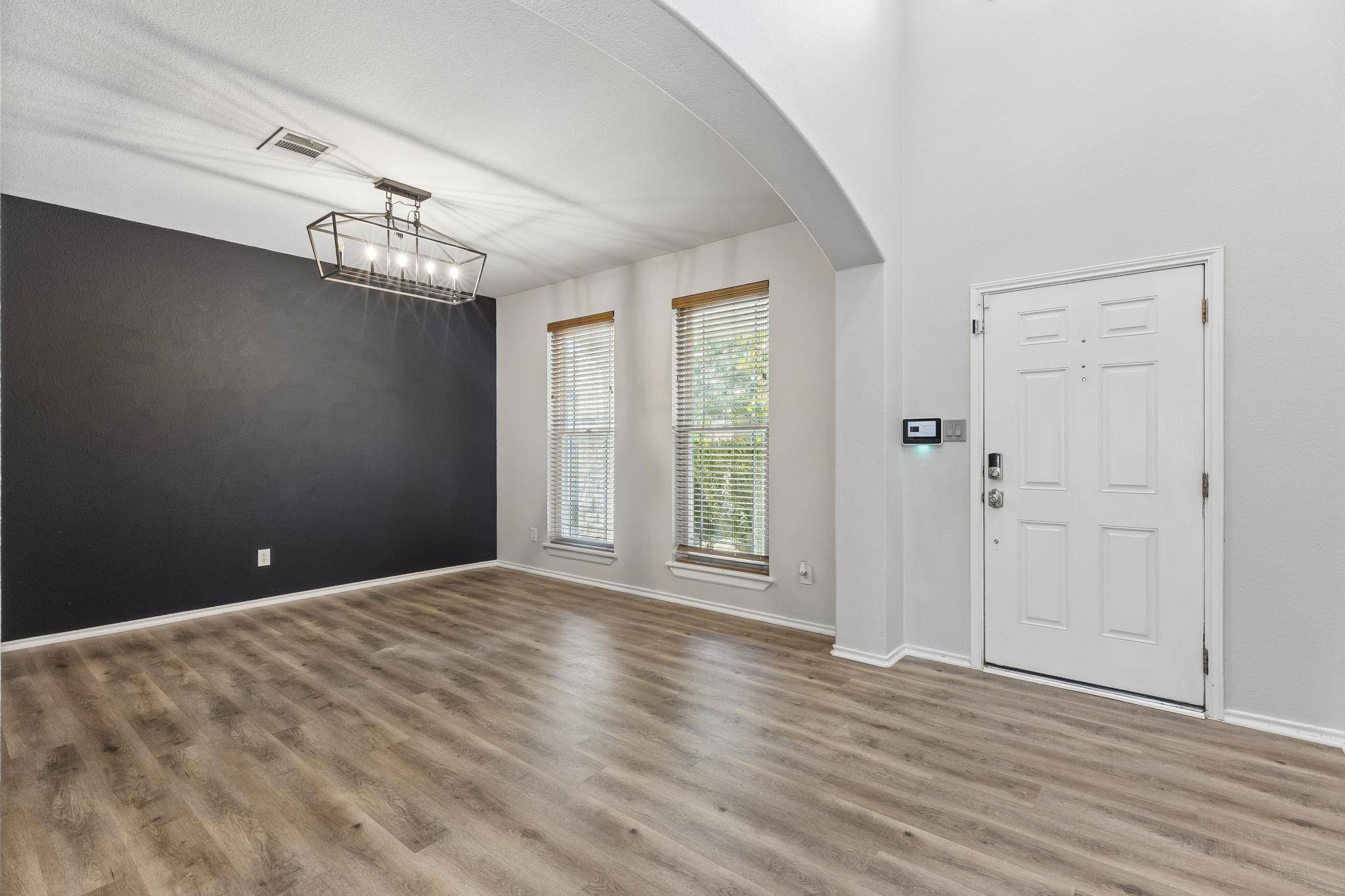 18601 White Water CV, Pflugerville, TX 78660