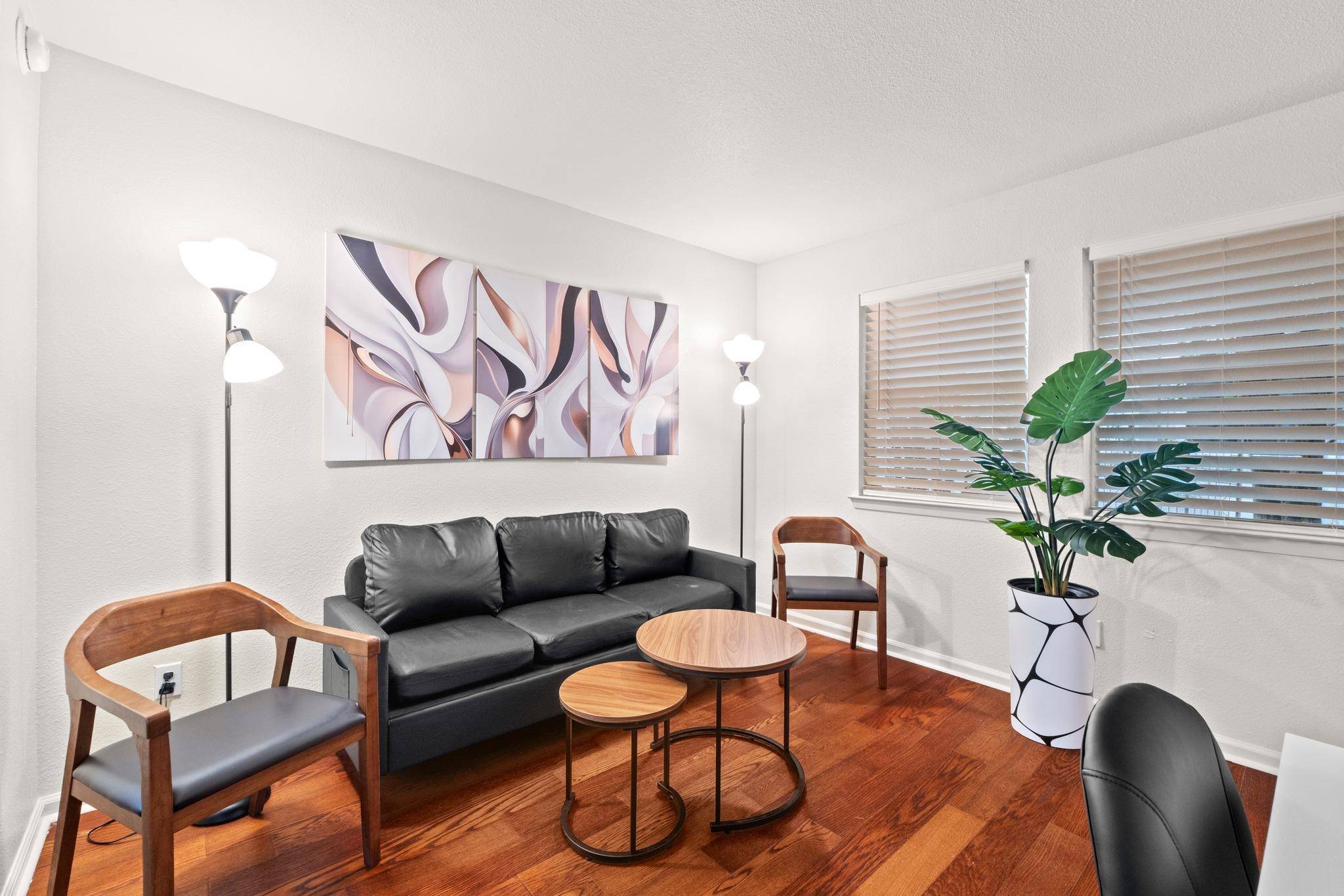 1110 W 22nd ST #2, Austin, TX 78705