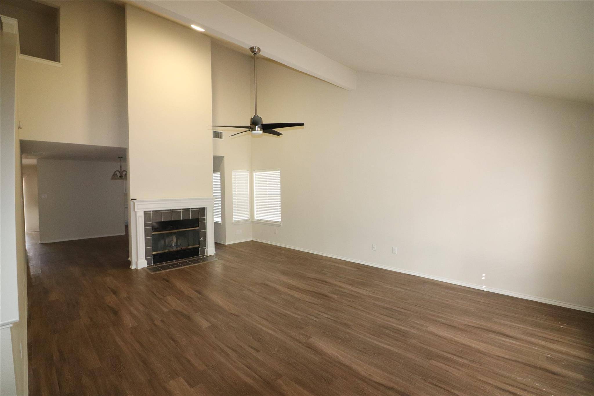 6606 Shiner ST, Austin, TX 78729