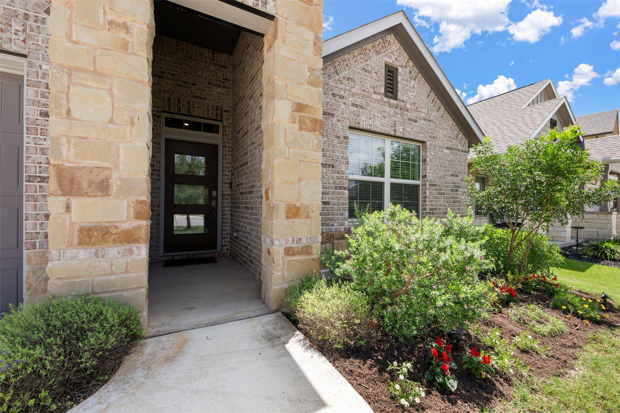 303 Cold River RUN, Kyle, TX 78640