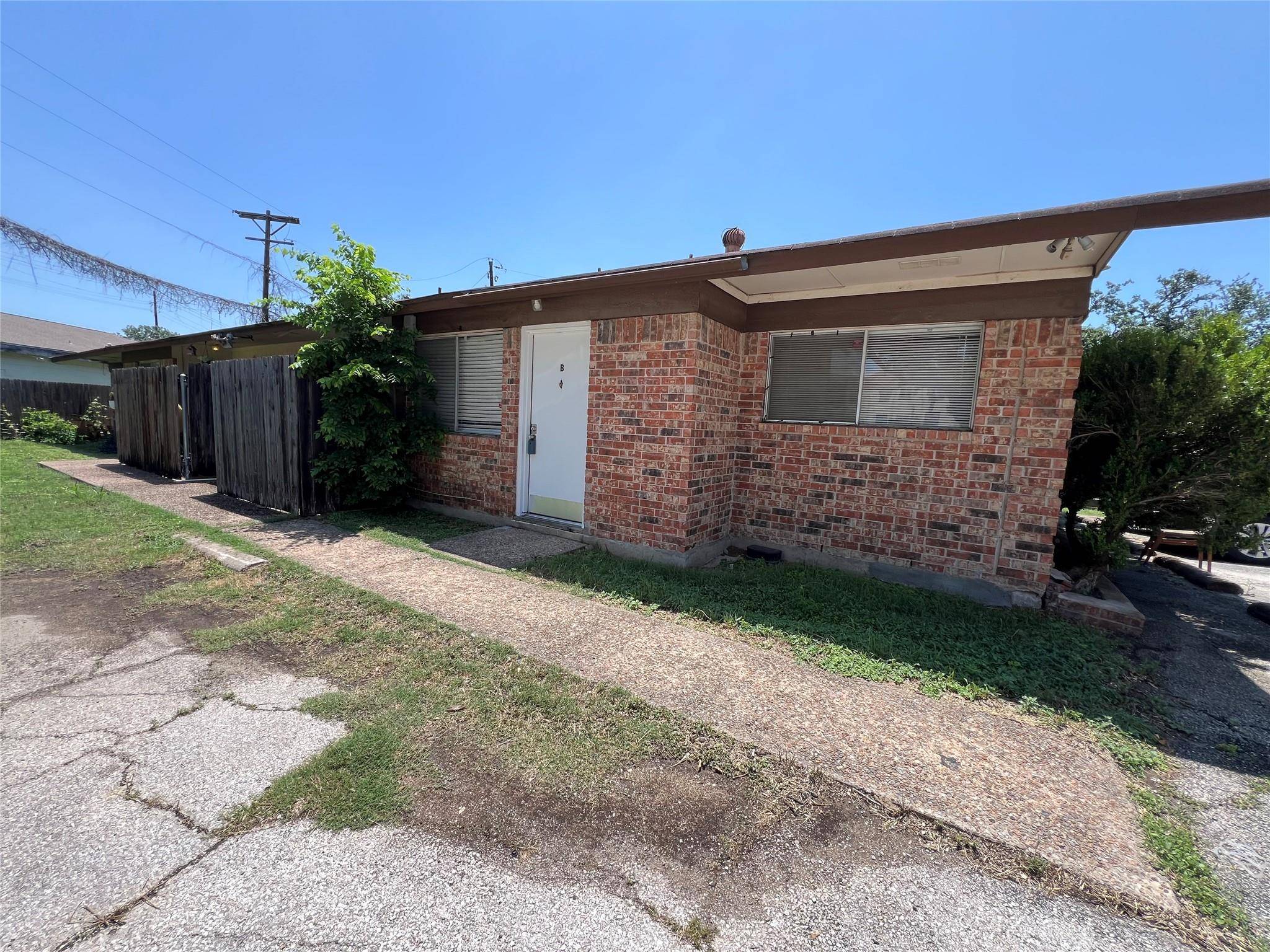3403 Willowrun CV #B, Austin, TX 78704