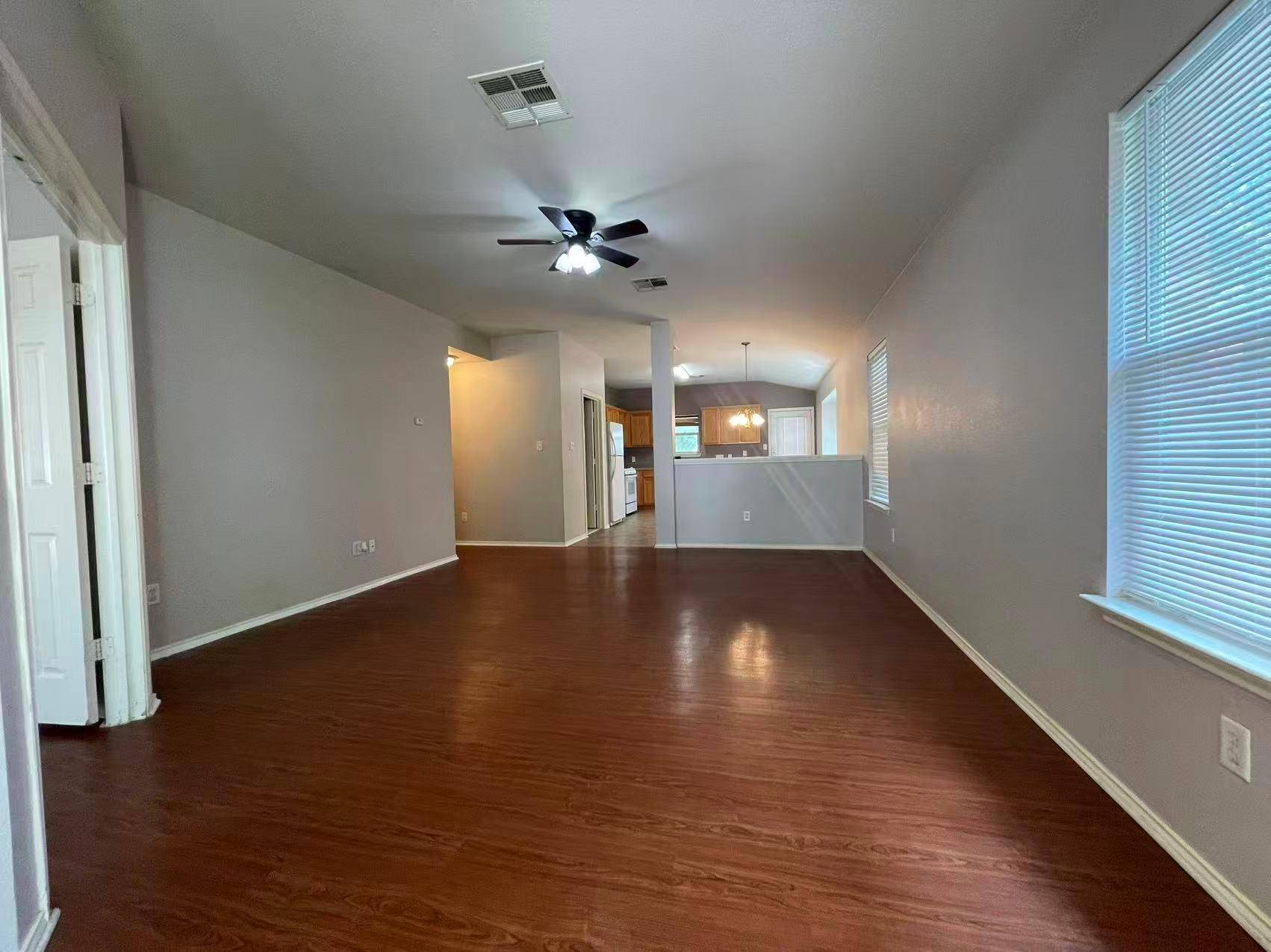 2416 SOCORRO BND, Leander, TX 78641