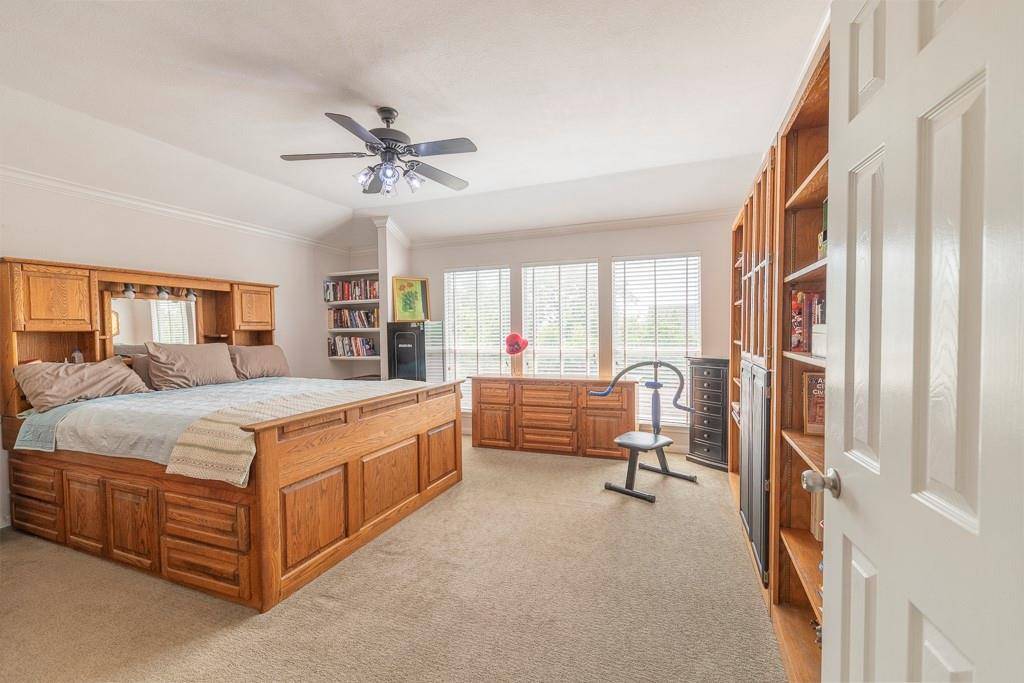 232 Village Commons BLVD, Georgetown, TX 78633