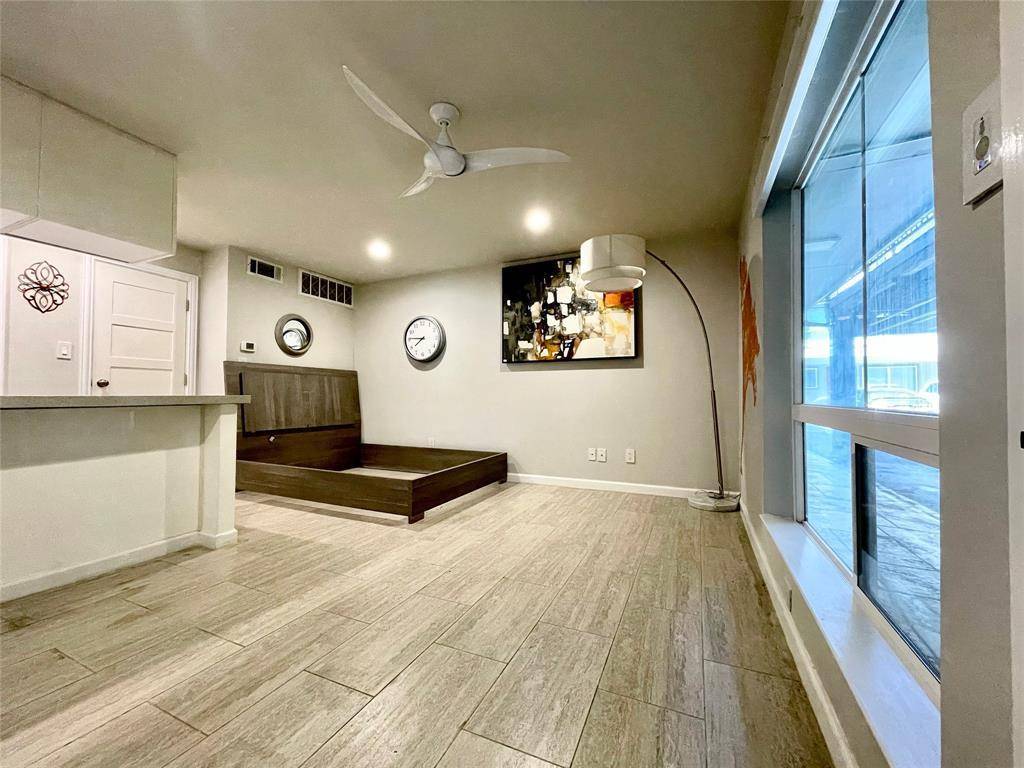 3110 Red River ST #D-107, Austin, TX 78705