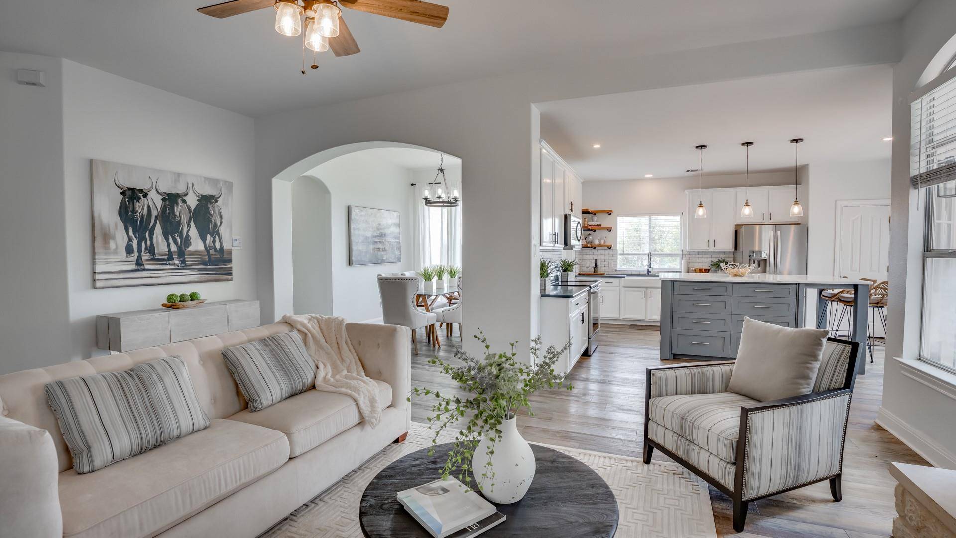2016 Hidden Hills DR, Dripping Springs, TX 78620