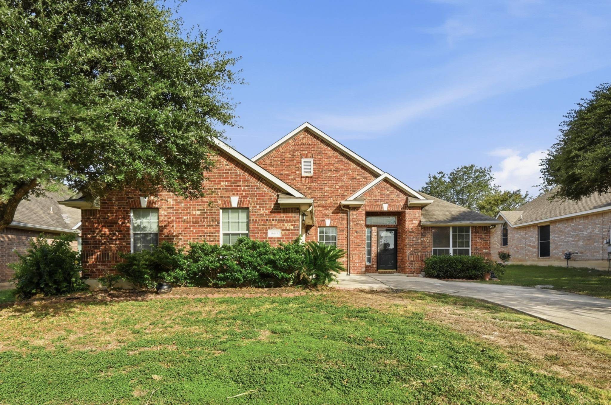 1665 Amberwood LOOP, Kyle, TX 78640