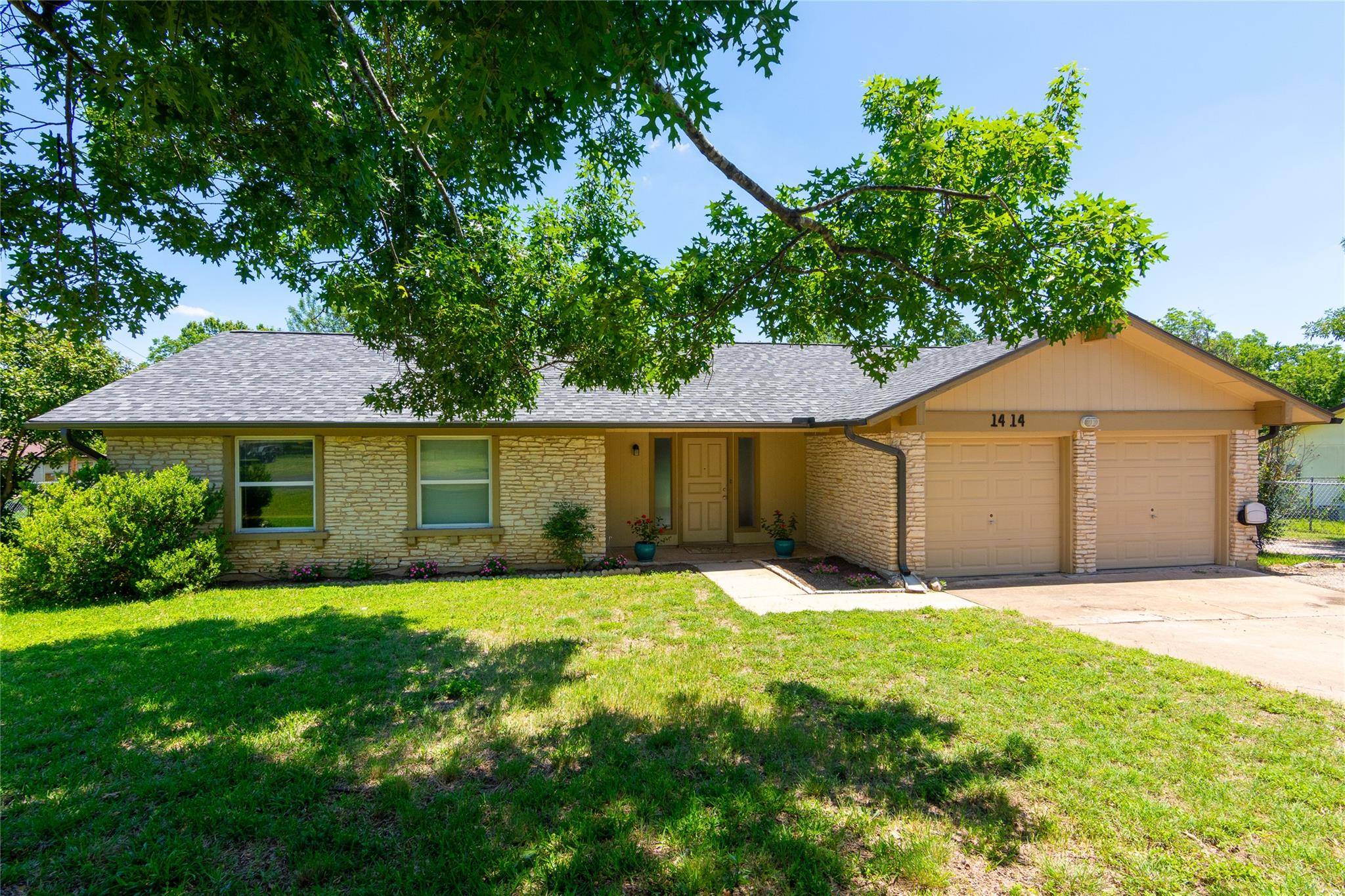 1414 Shenandoah DR, Cedar Park, TX 78613