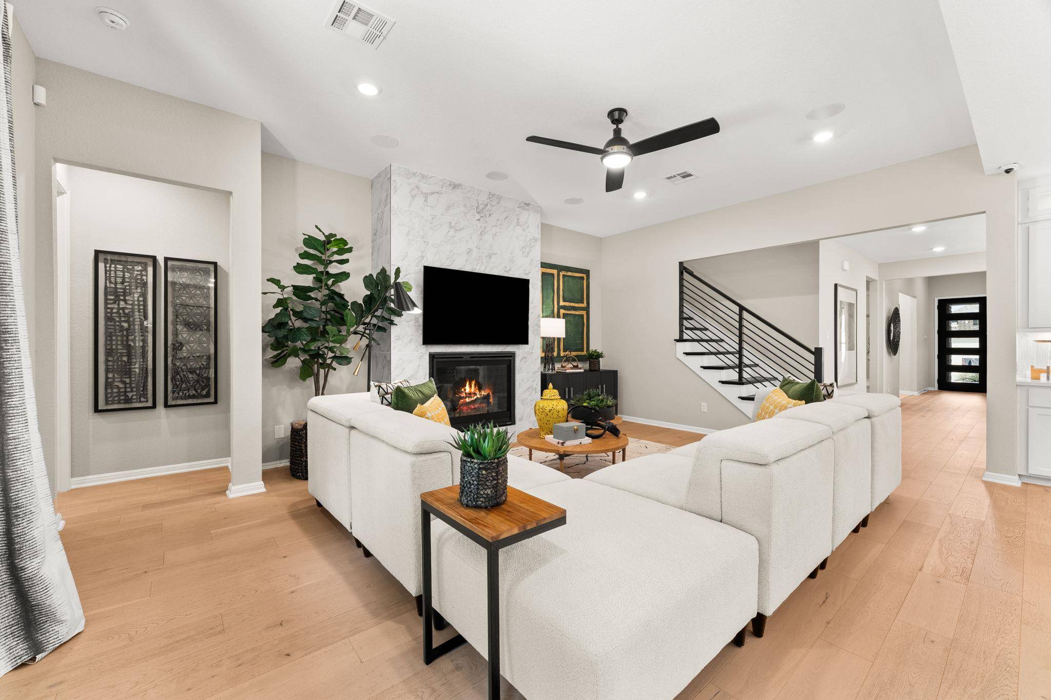 204 Barton Oak TRL, Georgetown, TX 78628