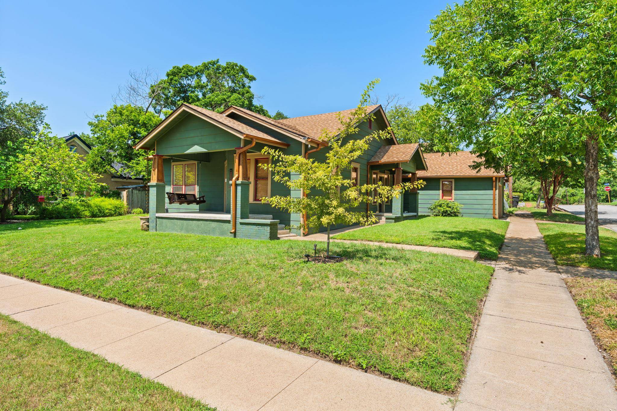 1120 N 1st ST, Temple, TX 76501