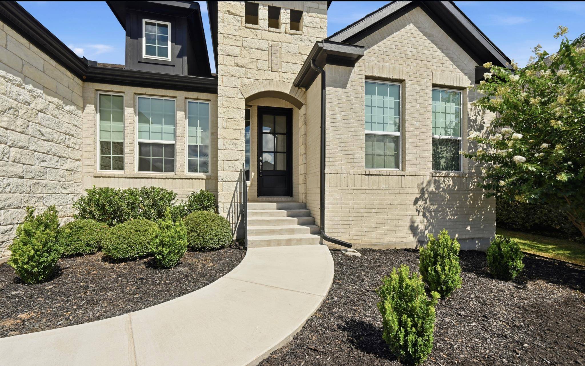 433 Running Bird RD, Austin, TX 78737