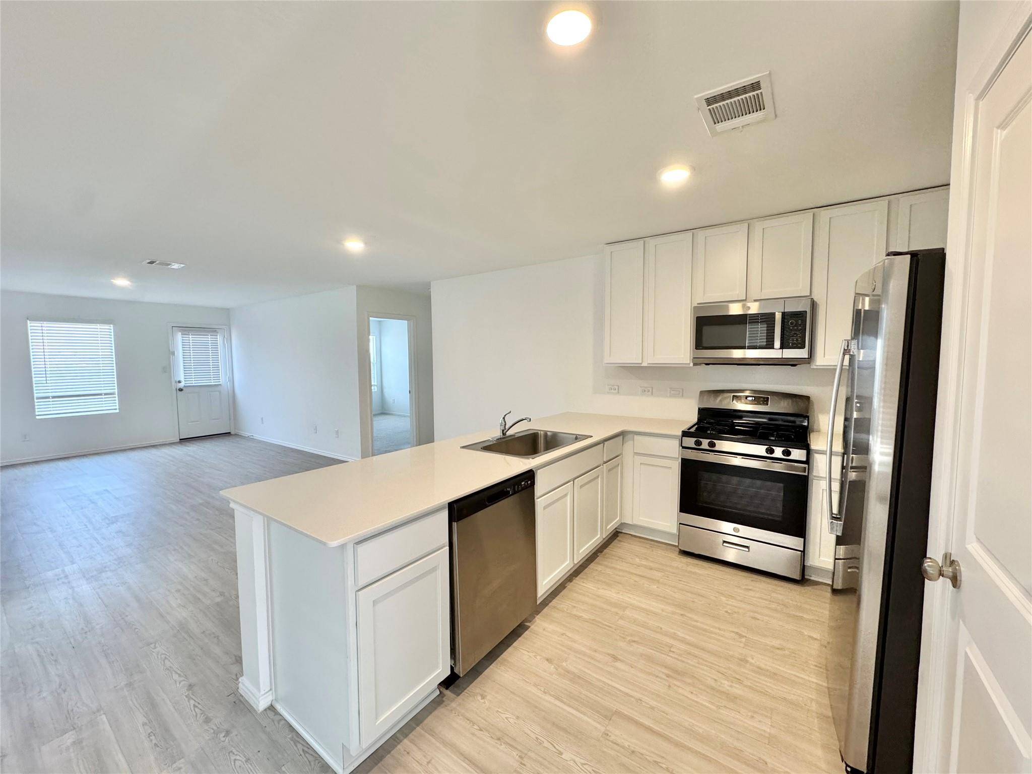 23604 Tiny Moons WAY, Elgin, TX 78621