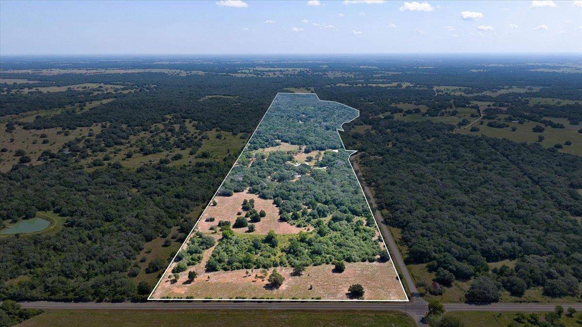 280 Hebron Church RD, Yoakum, TX 77995