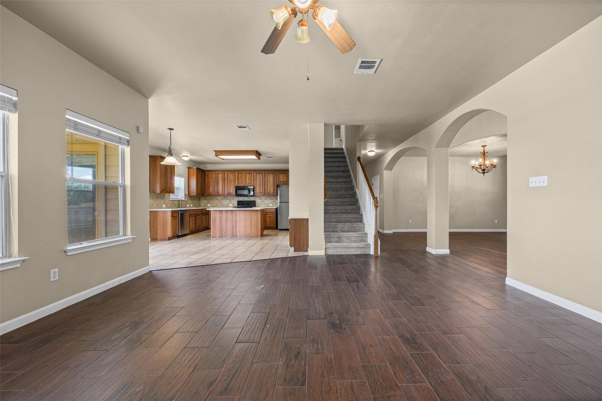 18932 Chrighton Castle BND, Pflugerville, TX 78660