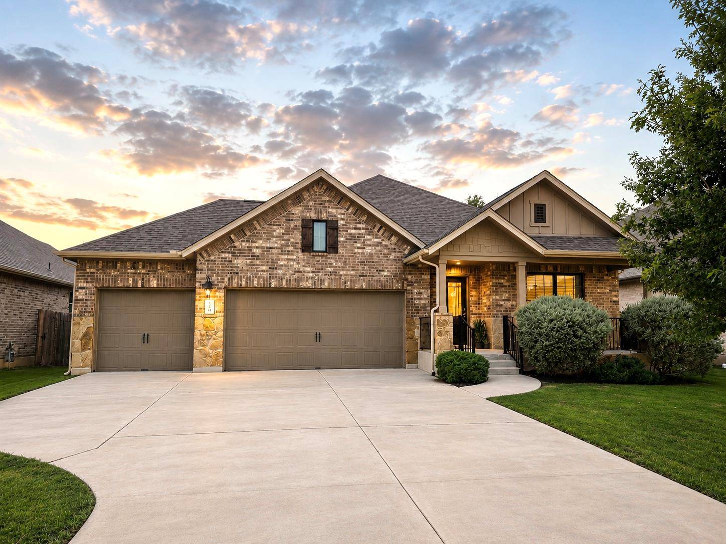 146 Red Granite DR, Dripping Springs, TX 78620