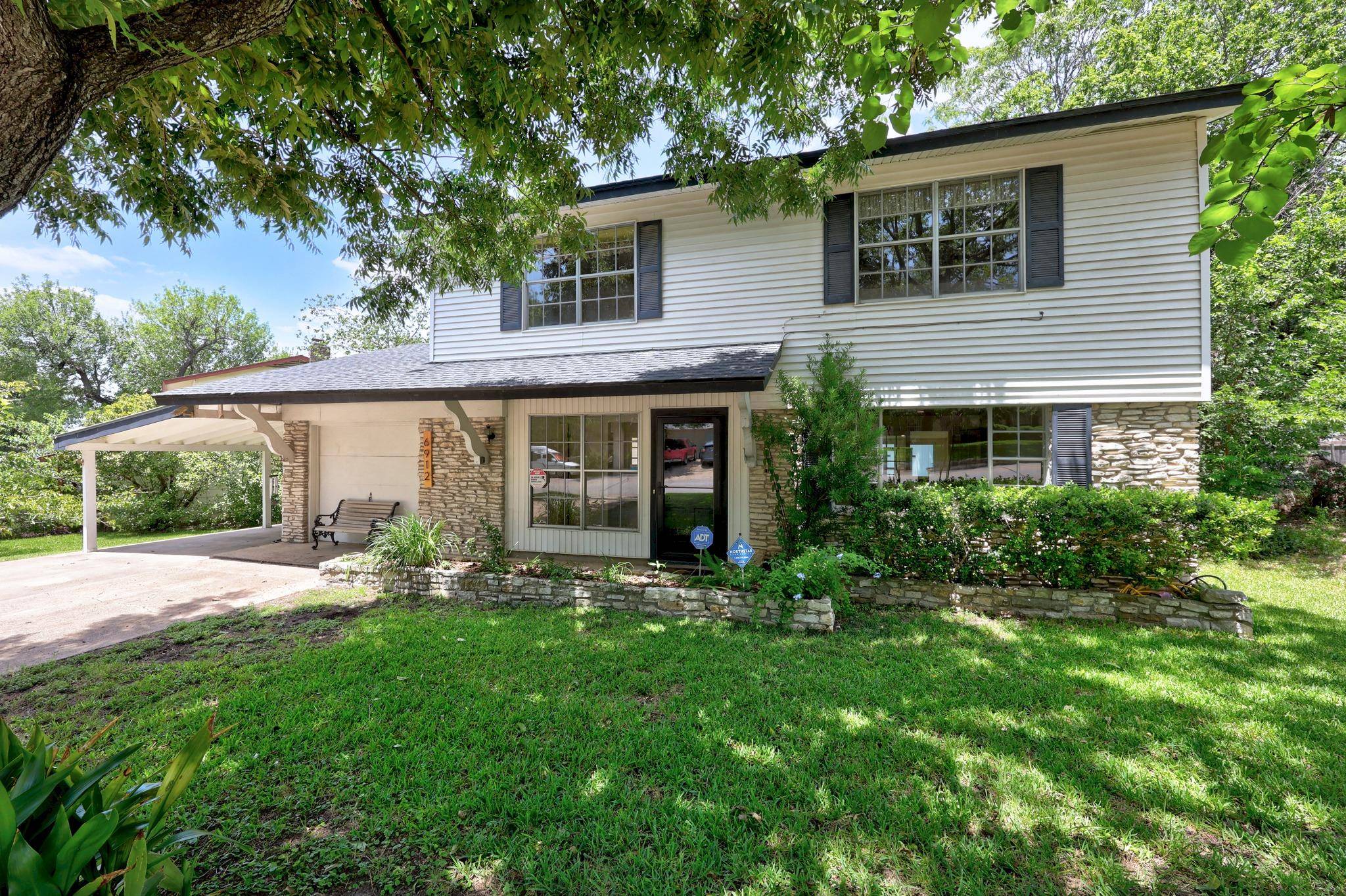 6912 Langston DR, Austin, TX 78723
